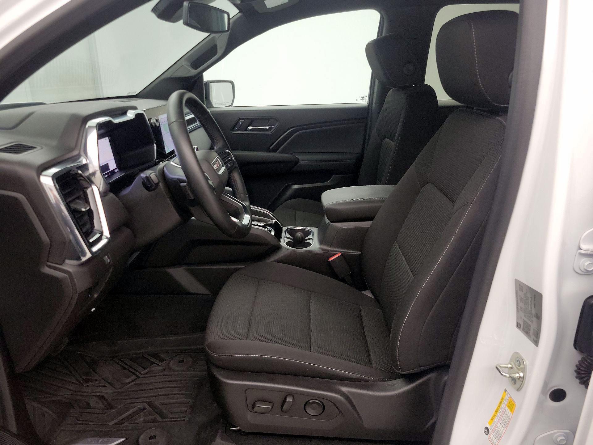 Thumbnail: 2024 GMC Canyon - 11