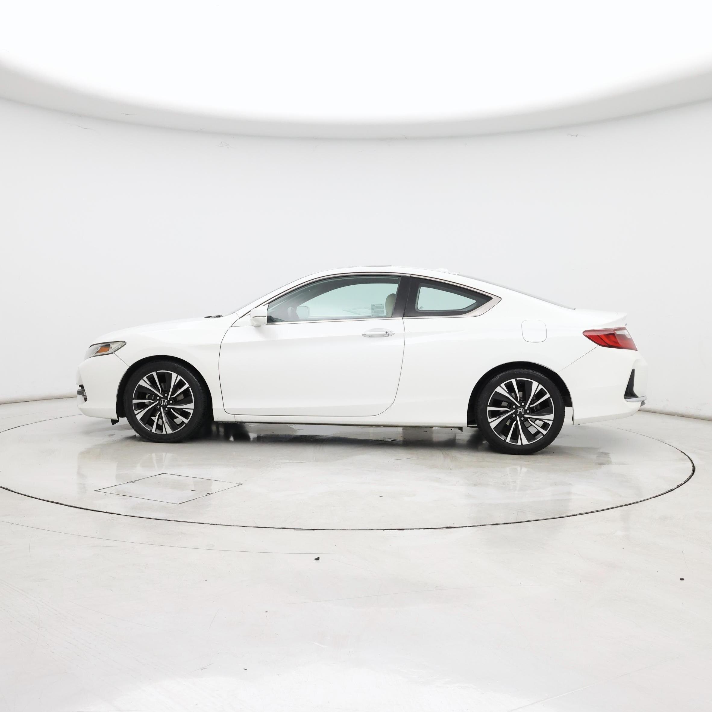 Thumbnail: 2016 Honda Accord - 3