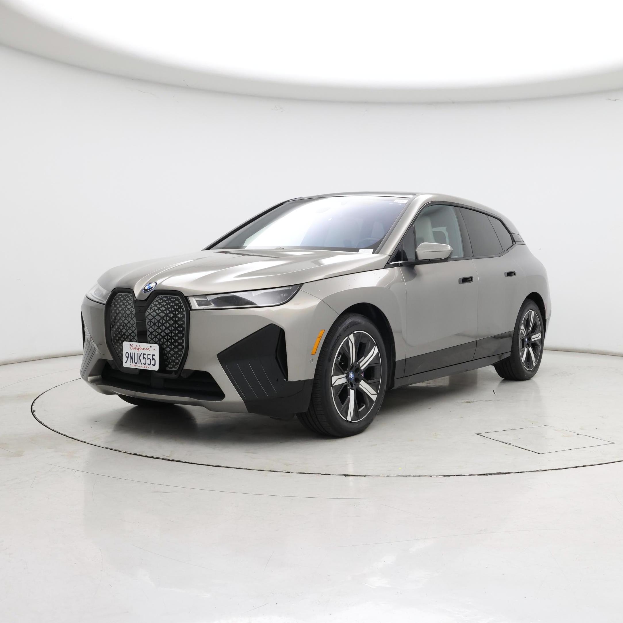 Thumbnail: 2023 BMW iX - 4