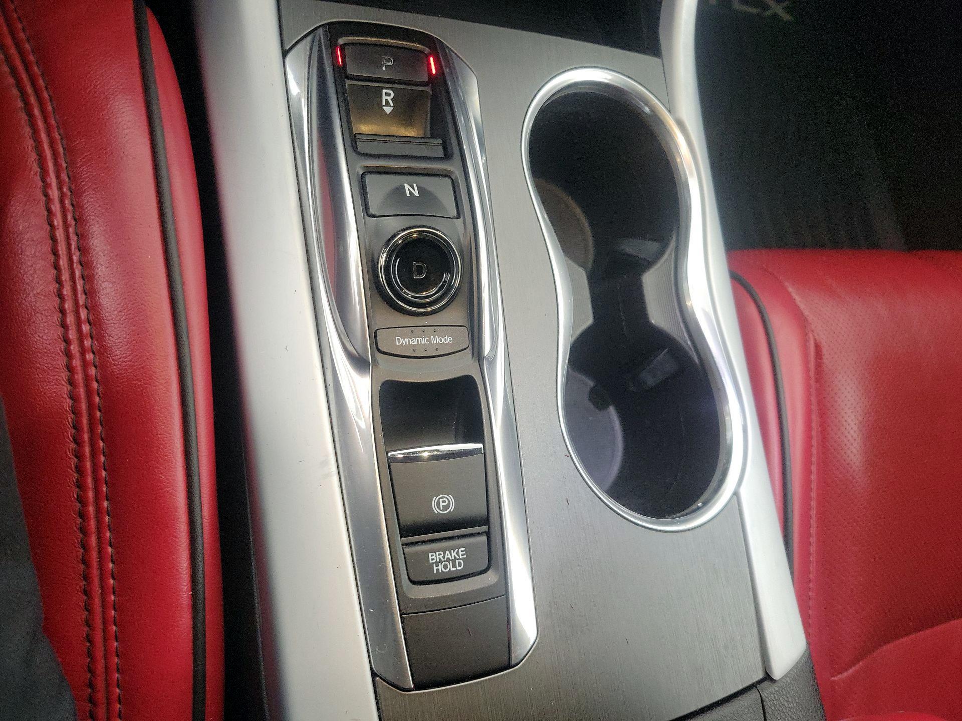 Thumbnail: 2019 Acura TLX - 18