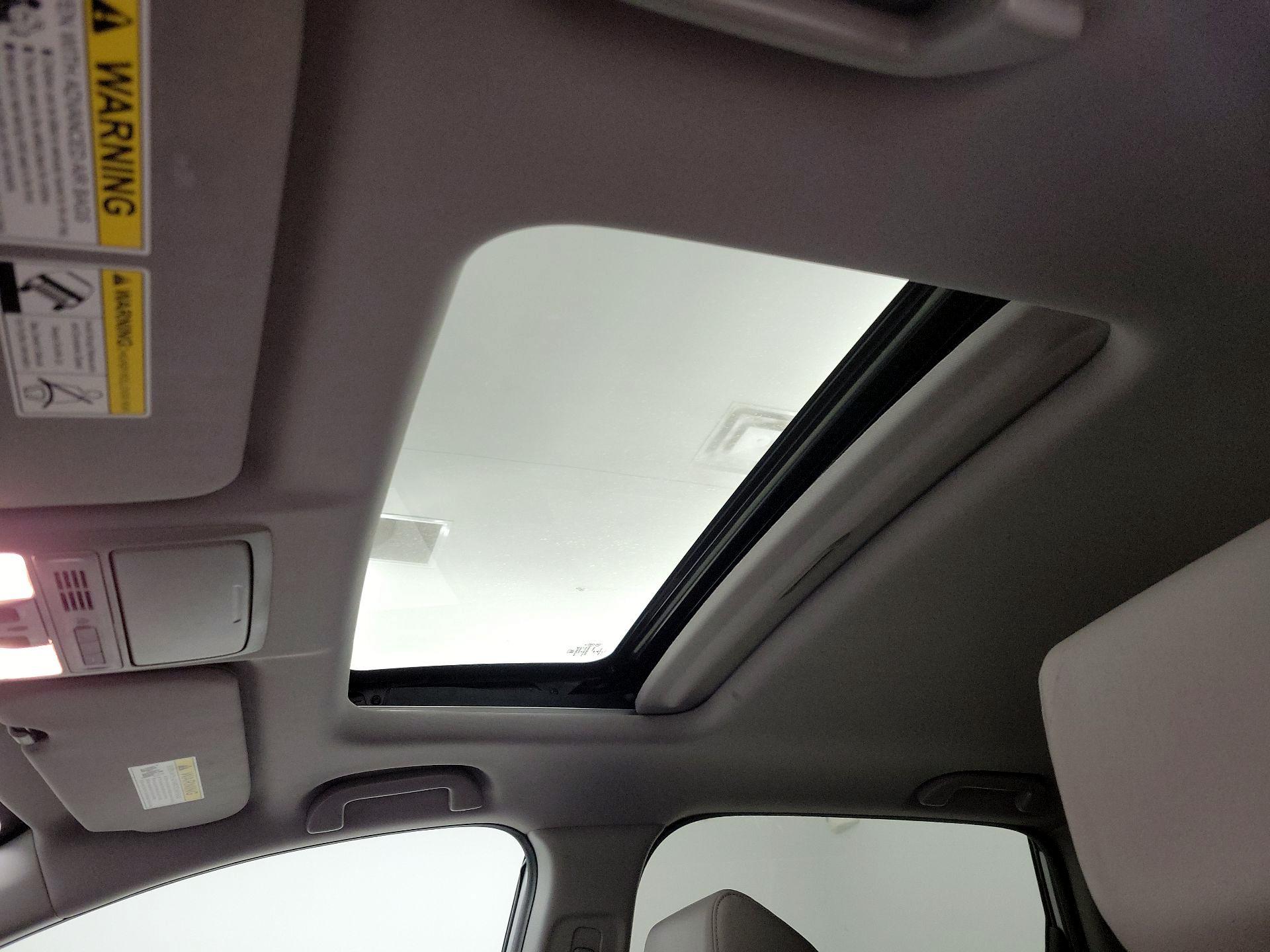 Thumbnail: 2017 Honda CR-V - 19