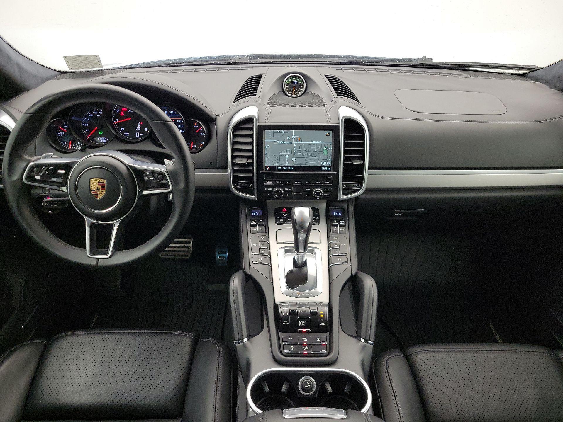 Thumbnail: 2016 Porsche Cayenne - 9