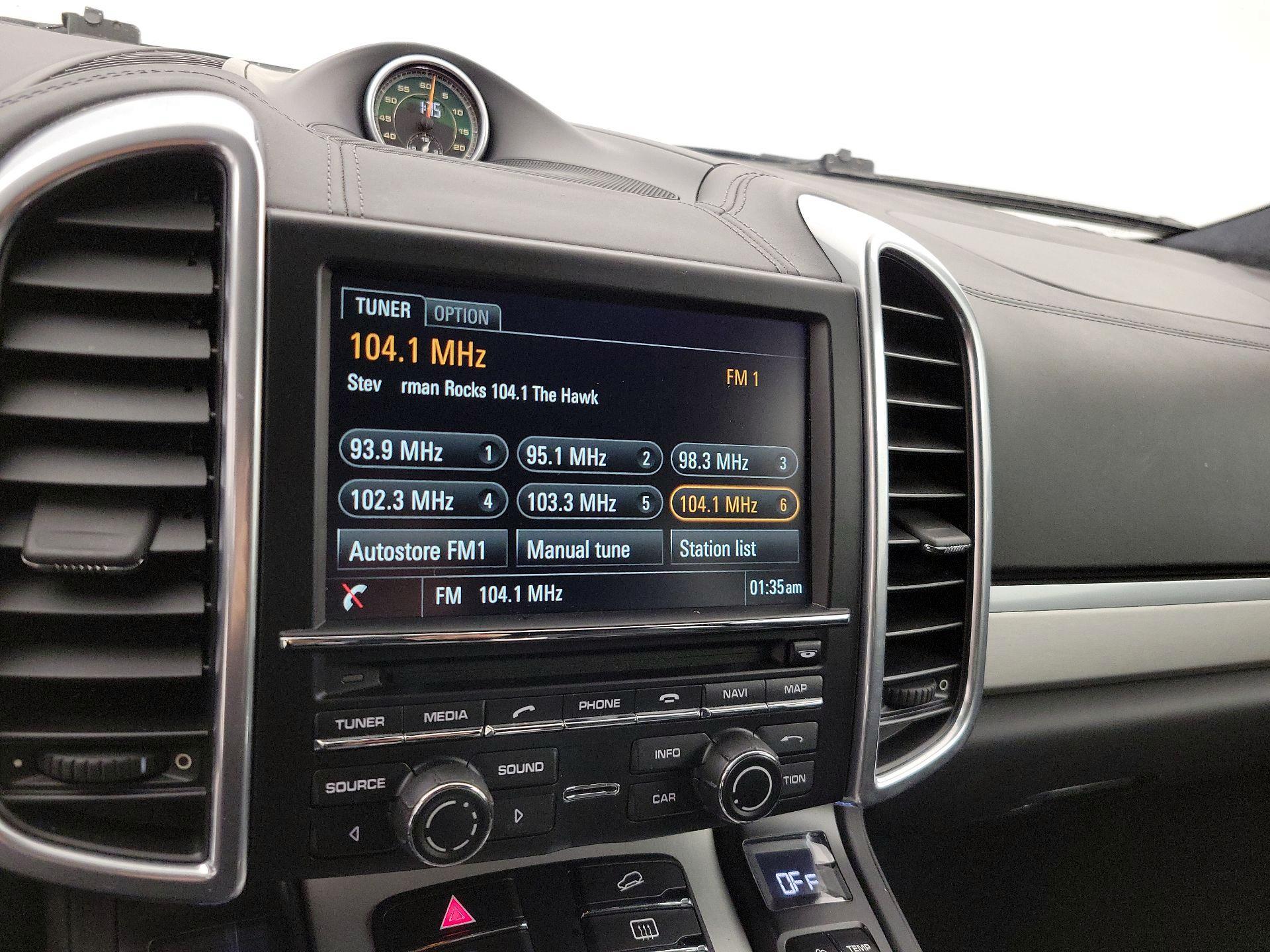 Thumbnail: 2016 Porsche Cayenne - 15