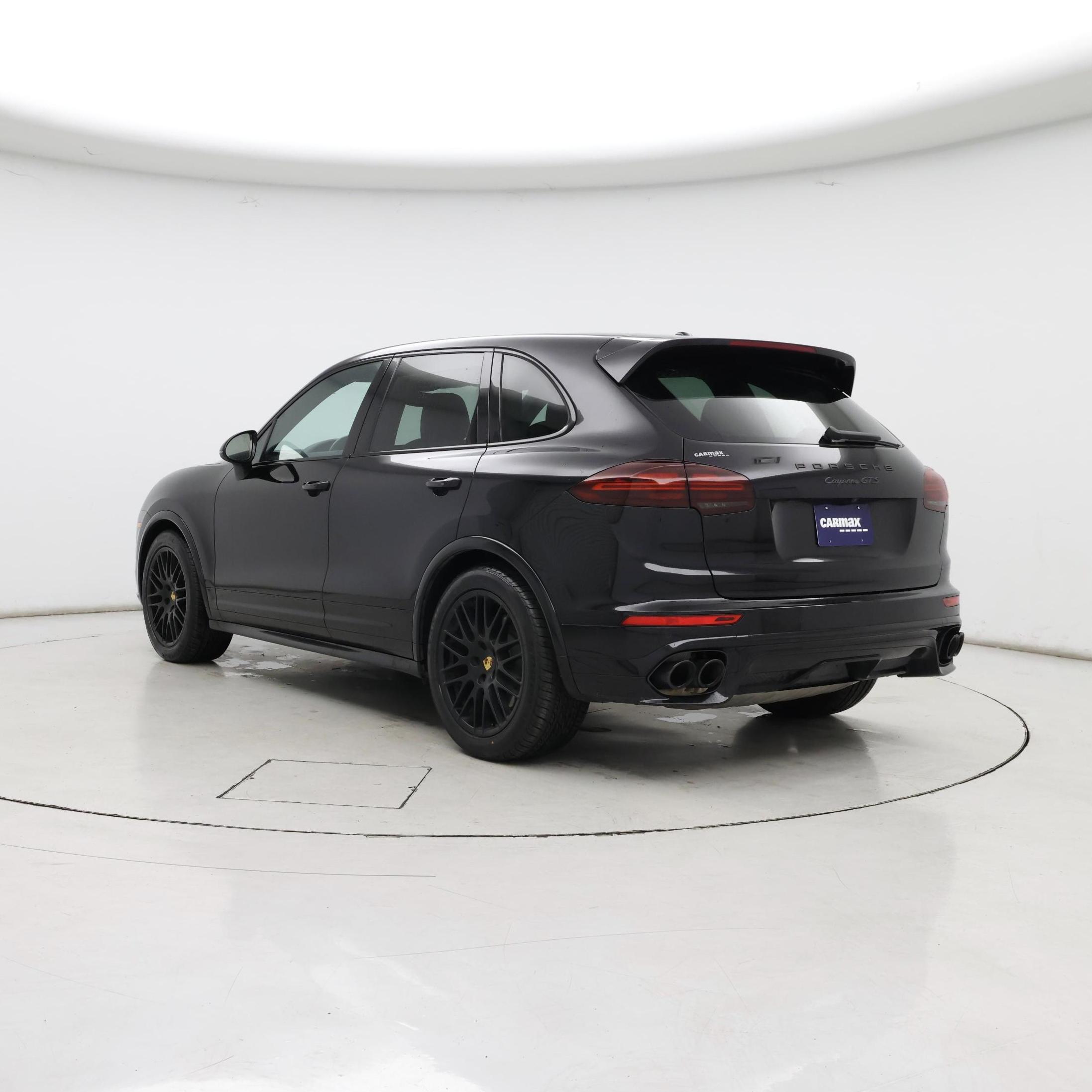 Thumbnail: 2016 Porsche Cayenne - 2