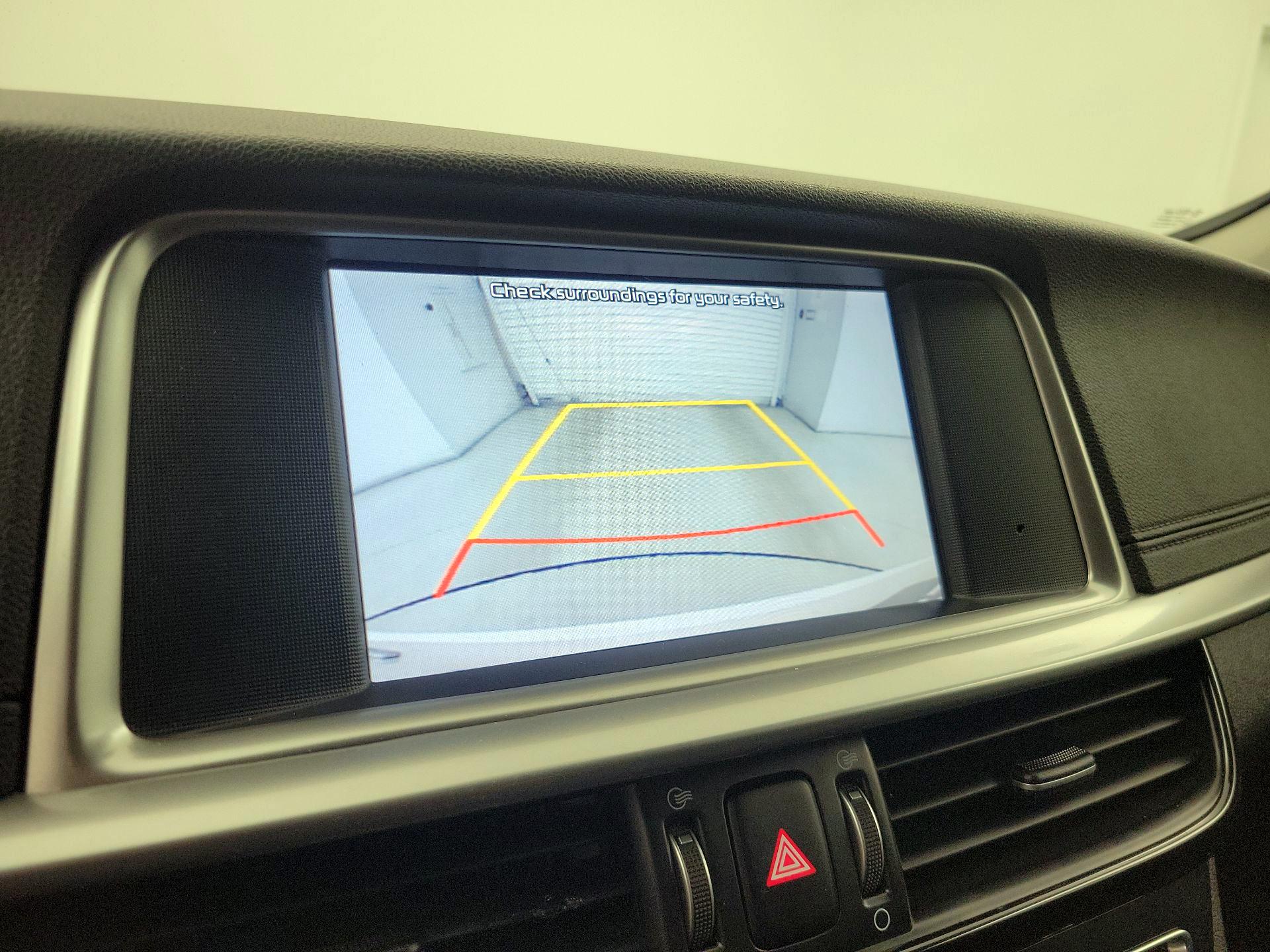 Thumbnail: 2019 Kia Optima - 14