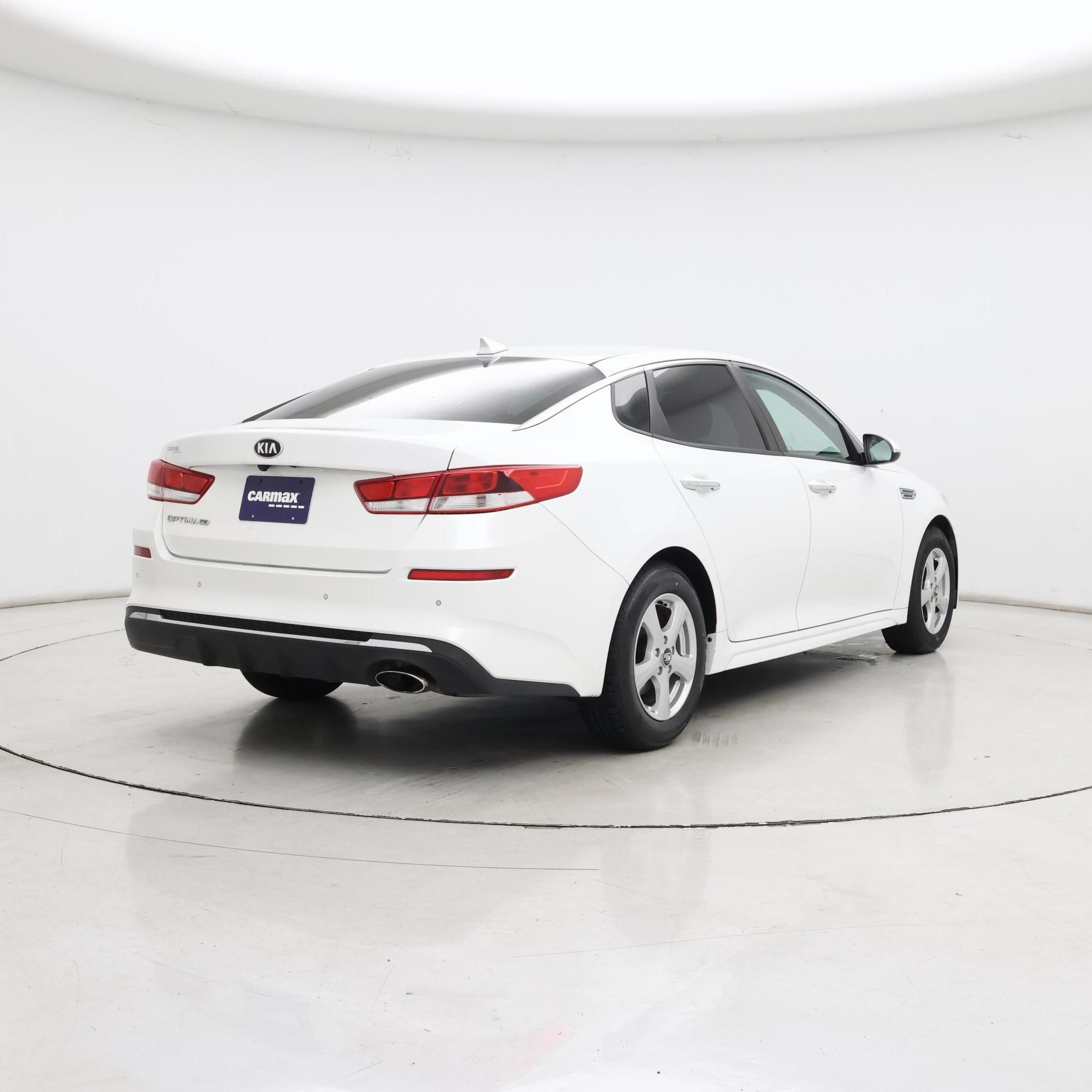 Thumbnail: 2019 Kia Optima - 8