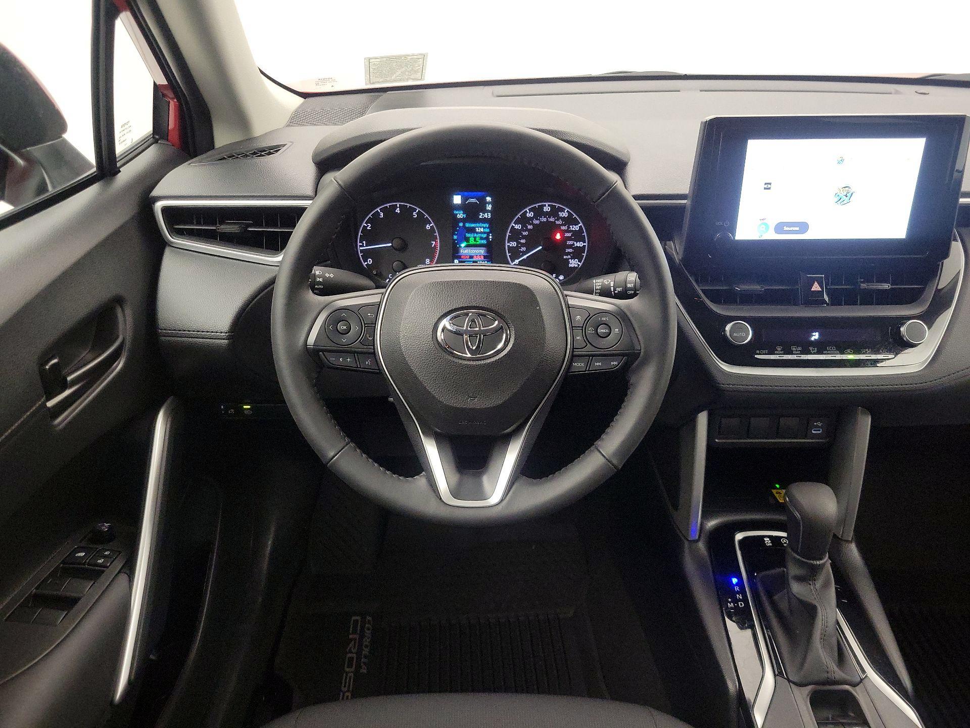 Thumbnail: 2023 Toyota Corolla Cross - 10