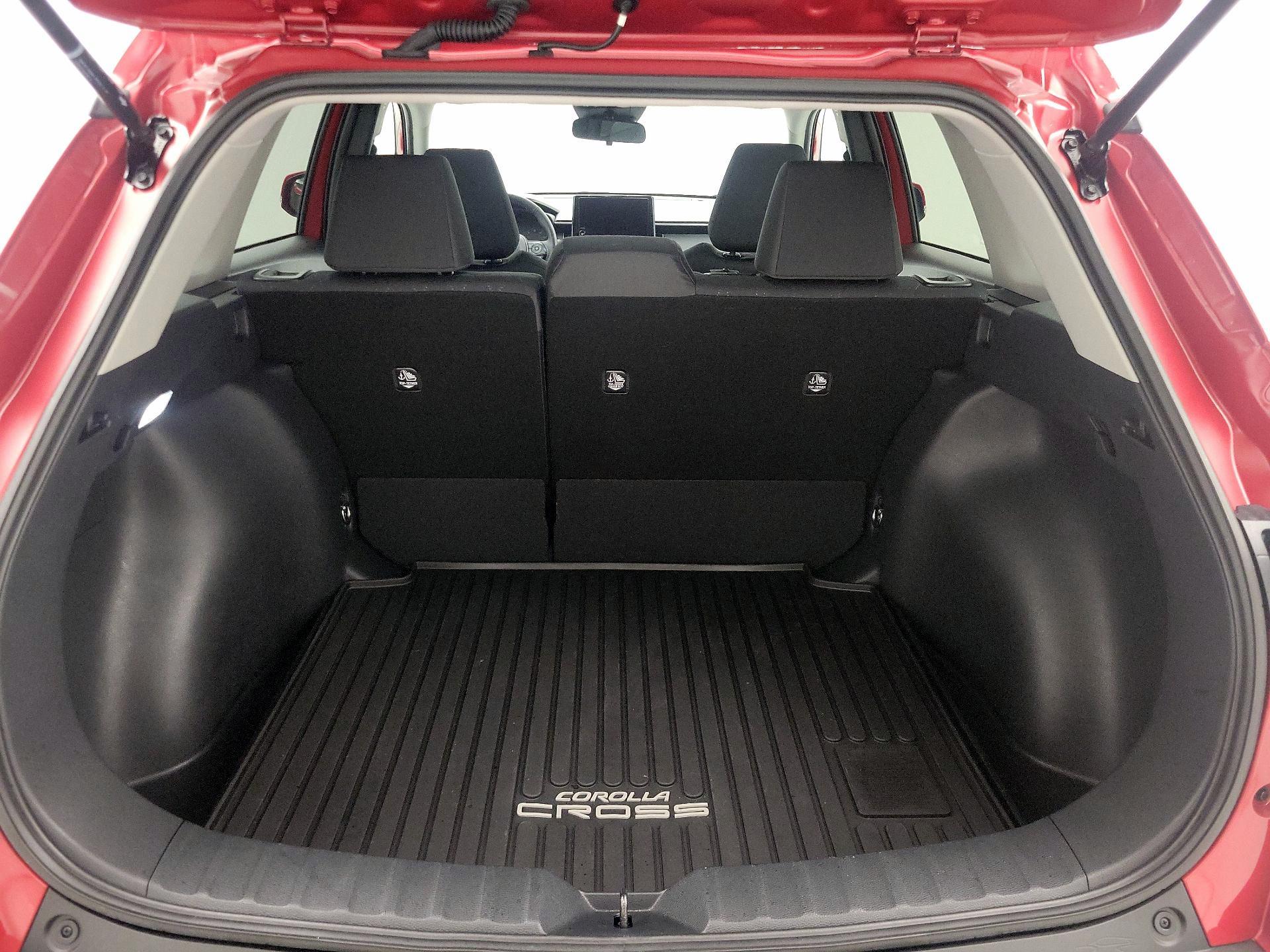 Thumbnail: 2023 Toyota Corolla Cross - 20