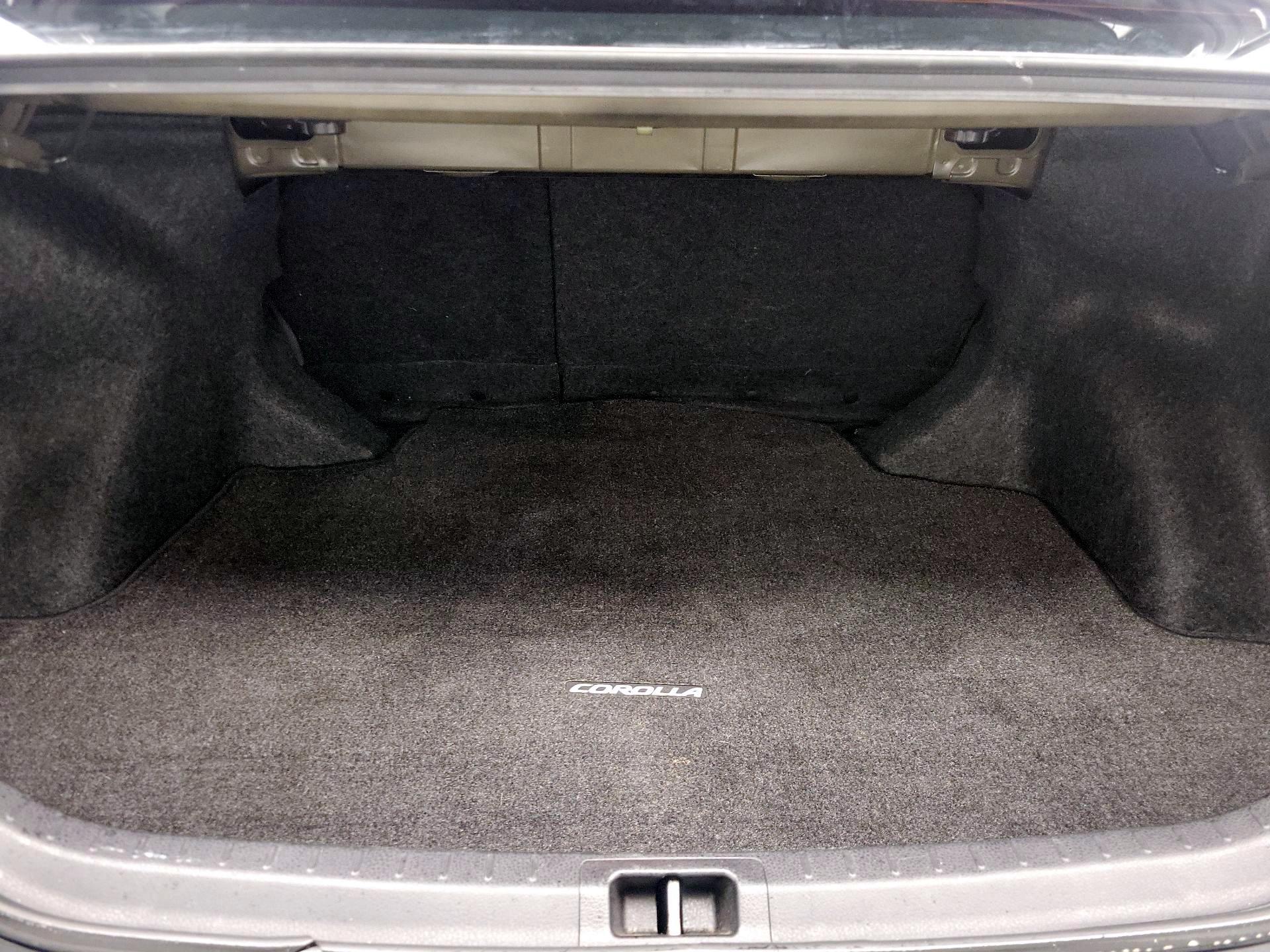 Thumbnail: 2014 Toyota Corolla - 19