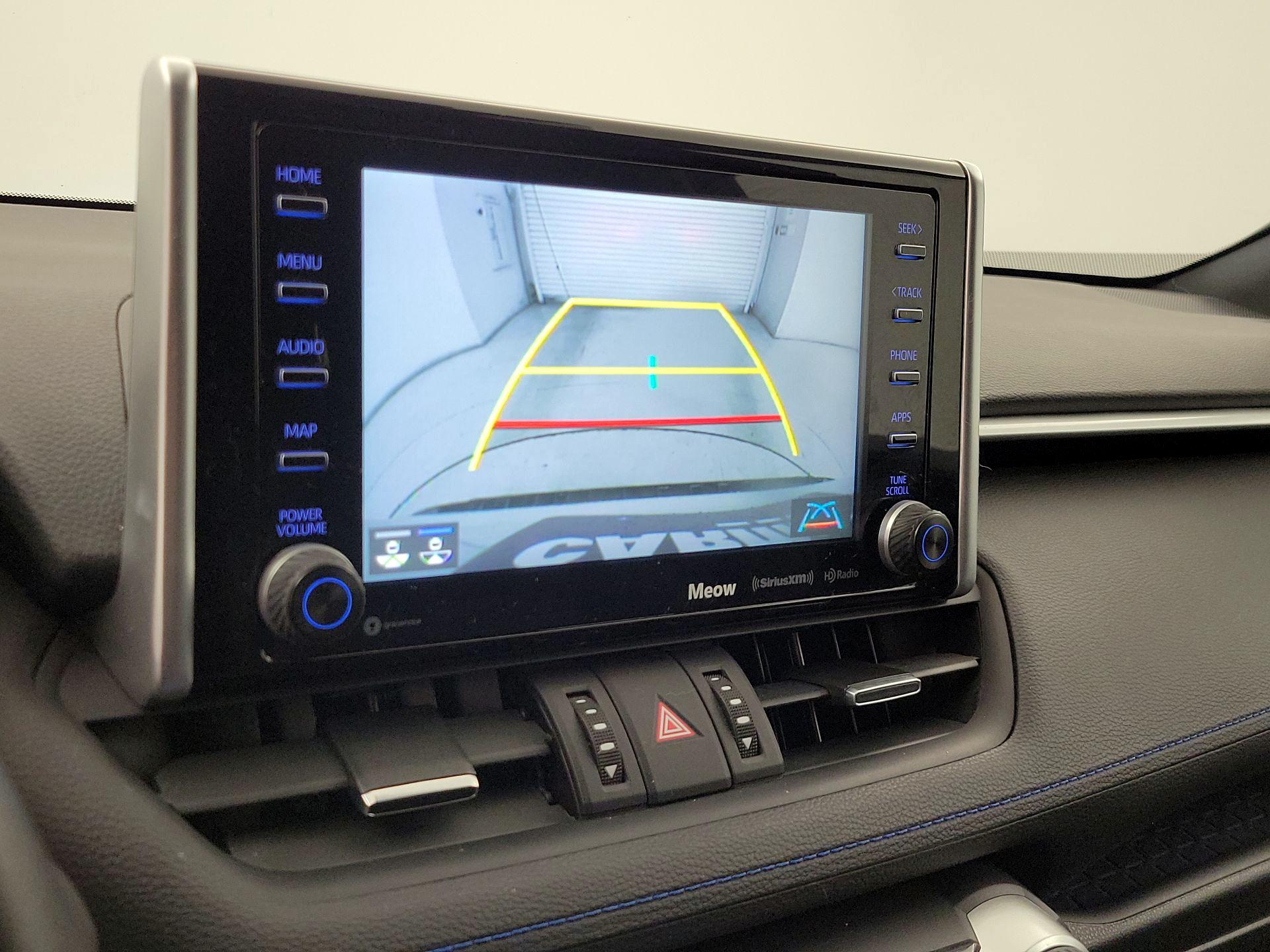 Thumbnail: 2021 Toyota RAV4 - 14