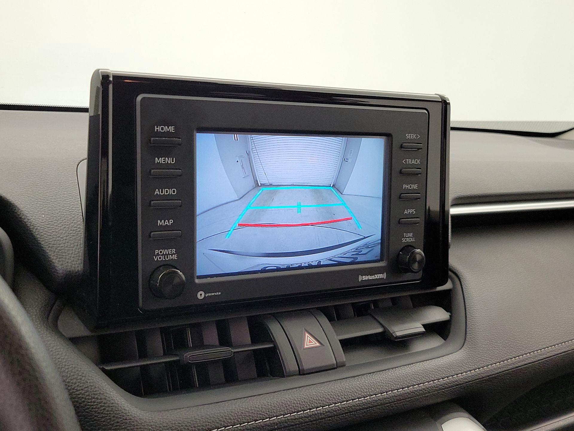 Thumbnail: 2020 Toyota RAV4 - 14