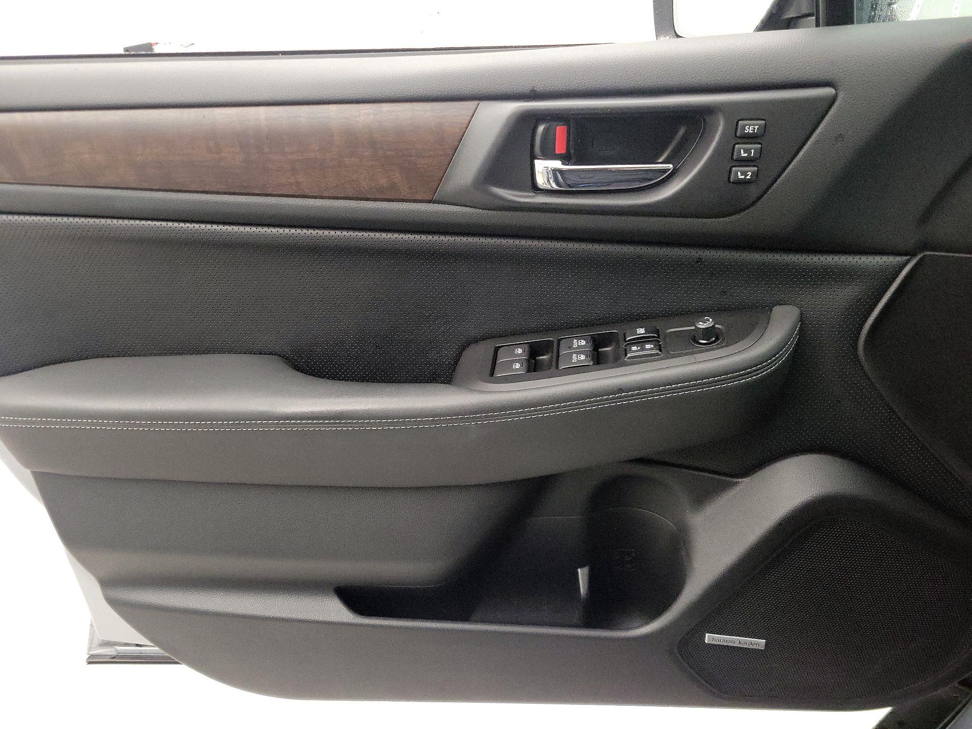 Thumbnail: 2015 Subaru Outback - 12