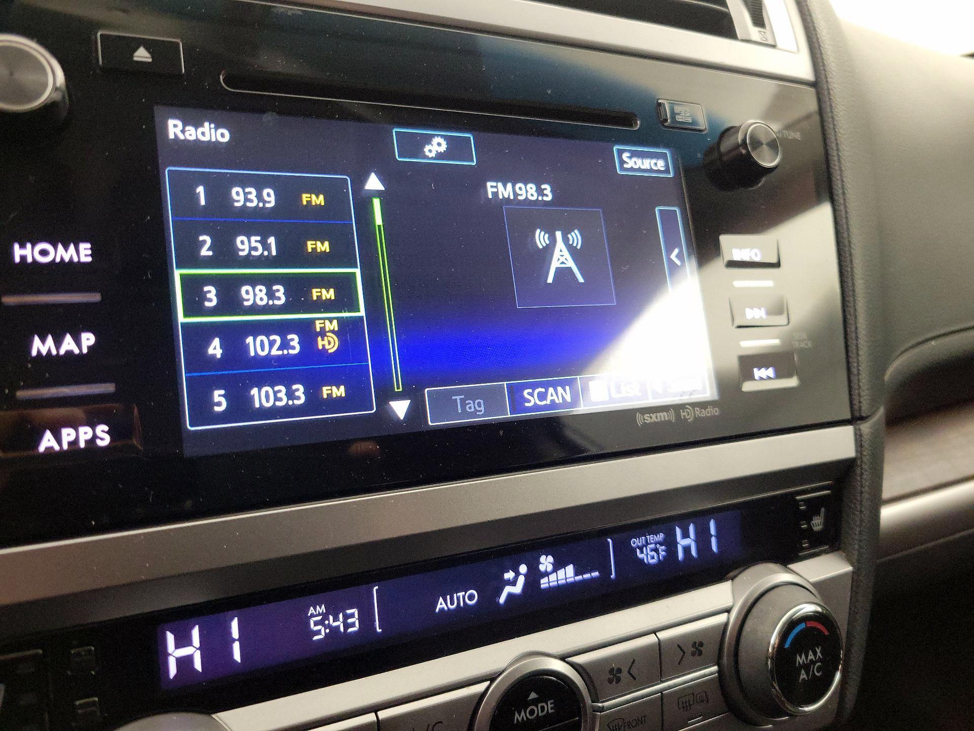 Thumbnail: 2015 Subaru Outback - 15