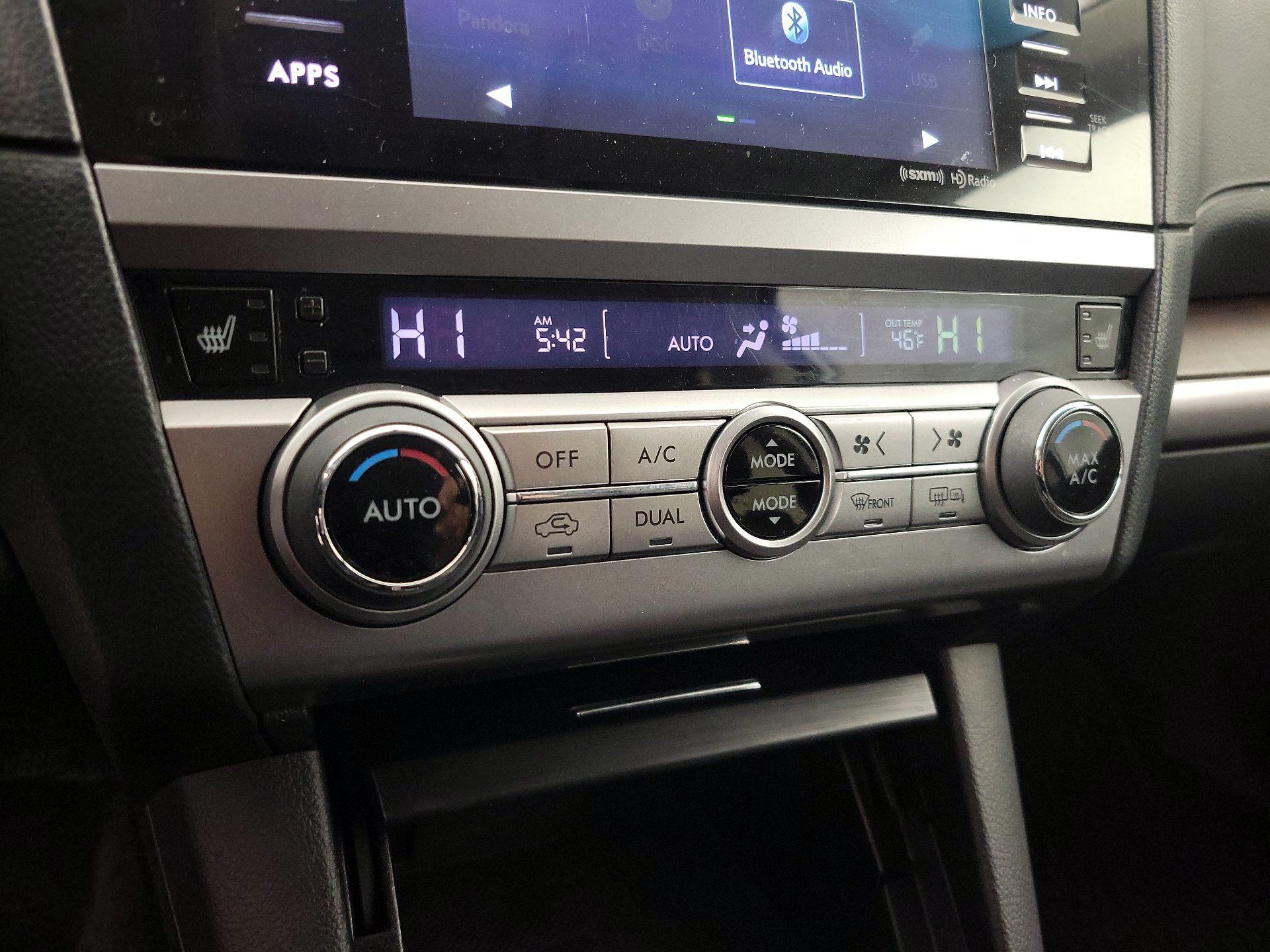 Thumbnail: 2015 Subaru Outback - 16