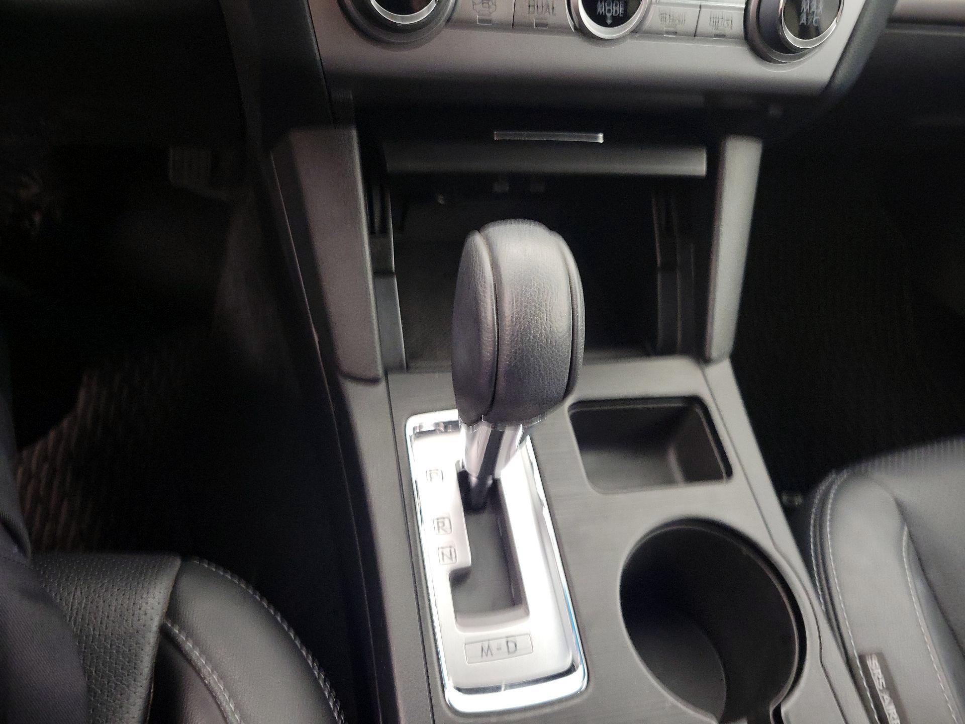 Thumbnail: 2015 Subaru Outback - 17