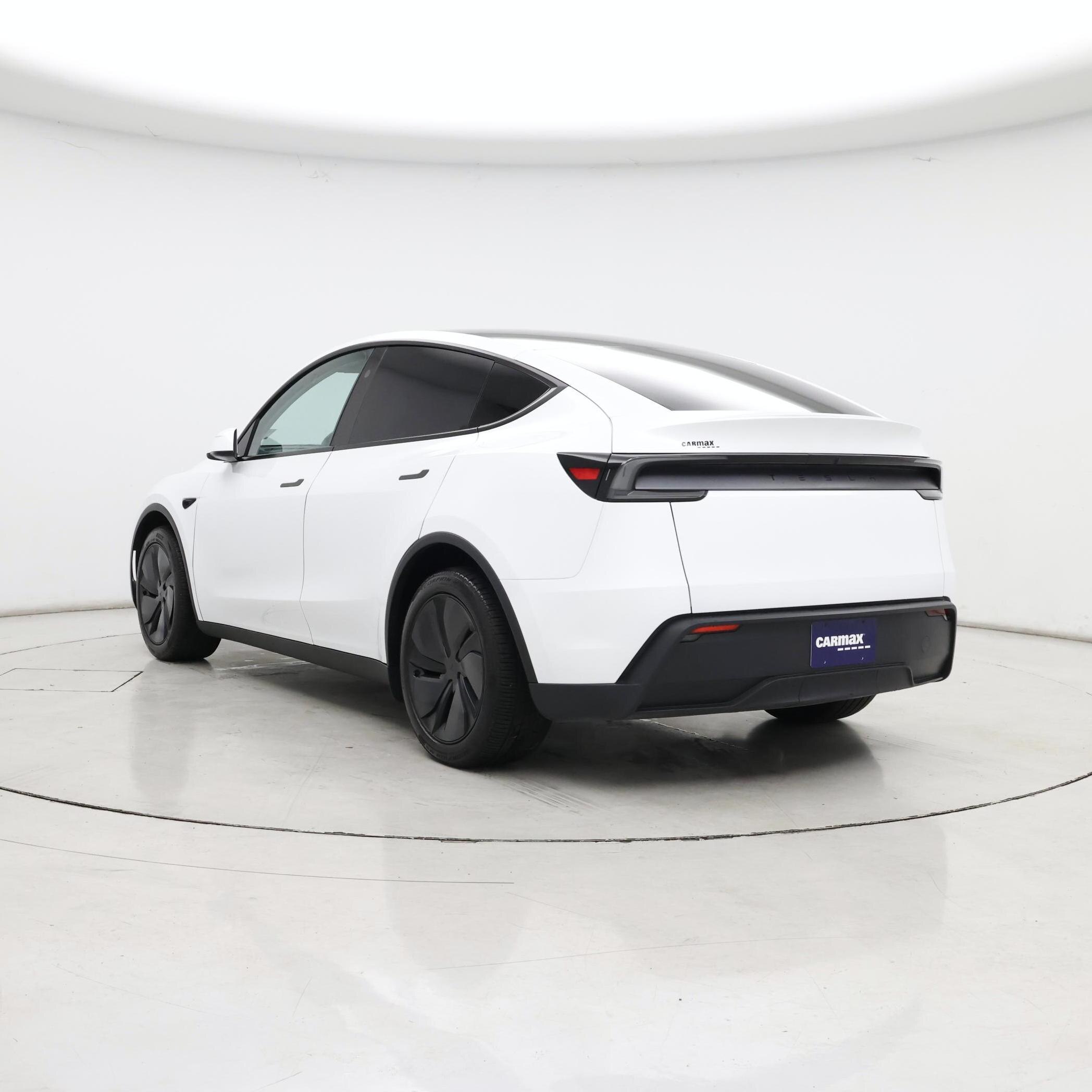Thumbnail: 2026 Tesla Model Y - 2