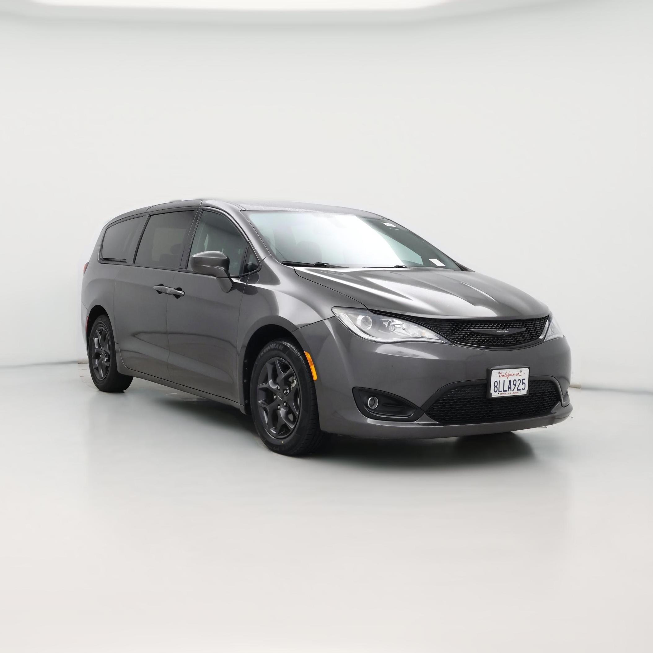 Thumbnail: 2019 Chrysler Pacifica - 1