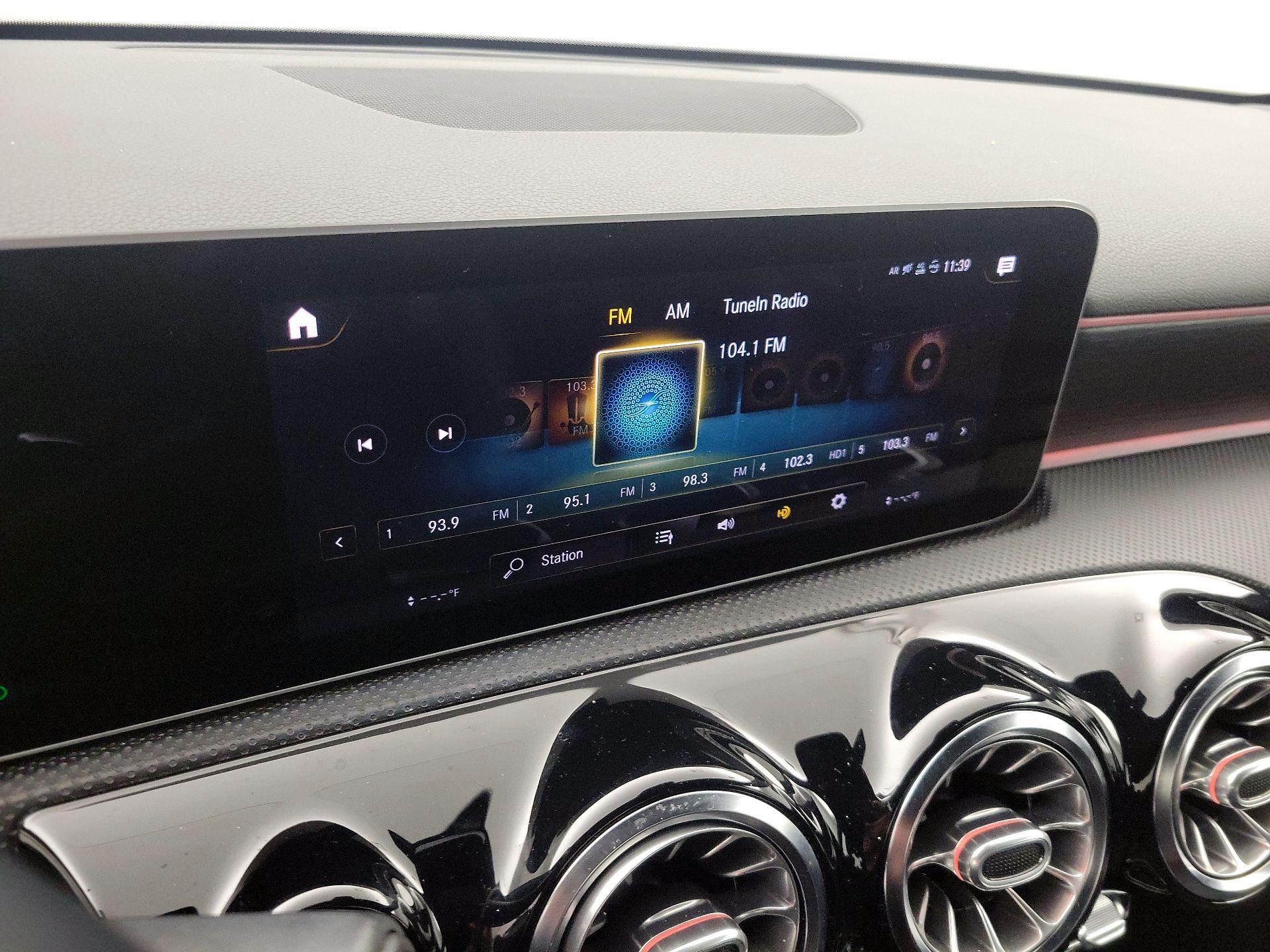 Thumbnail: 2019 Mercedes-Benz A-Class - 15