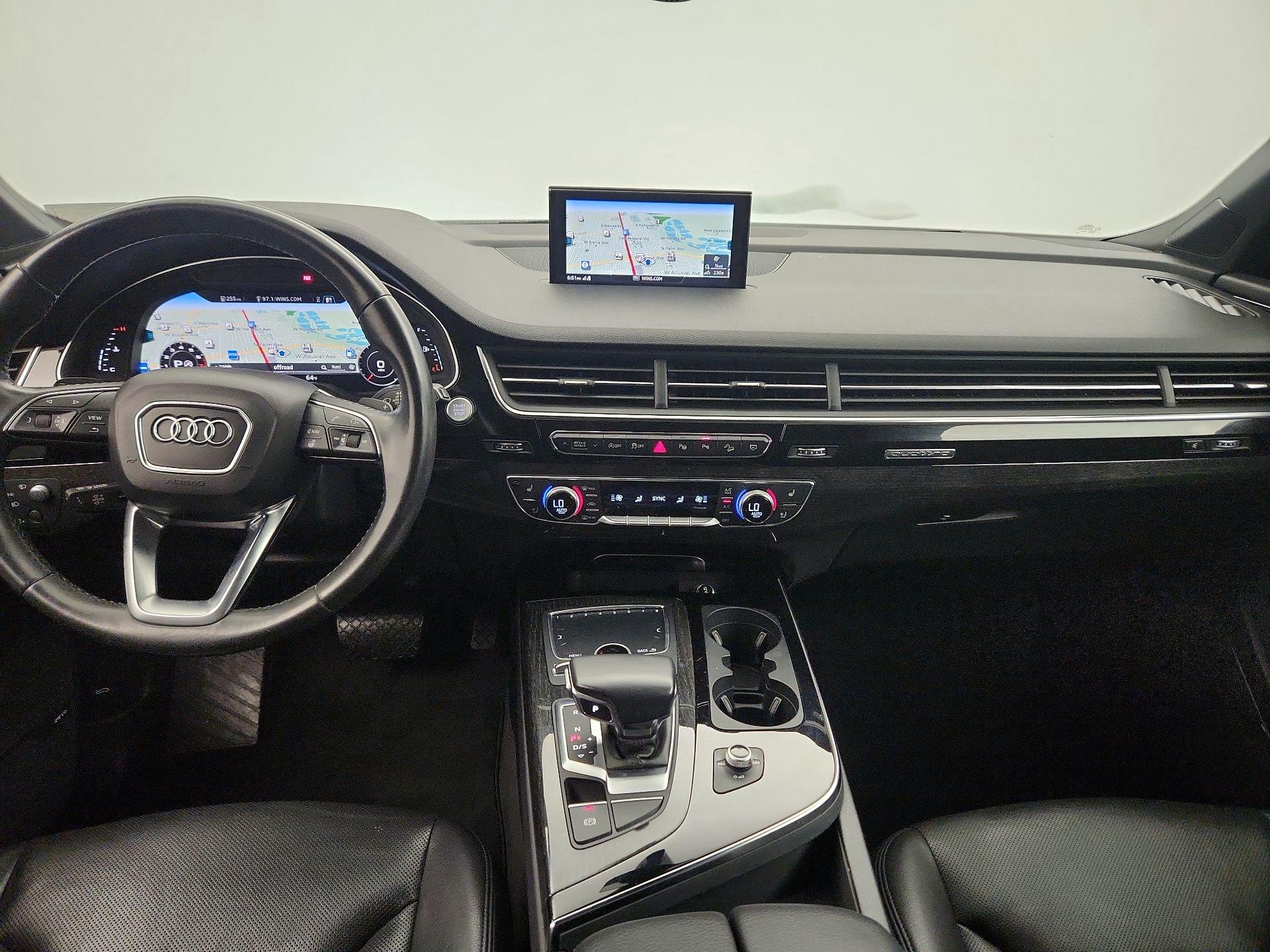 Thumbnail: 2019 Audi Q7 - 9