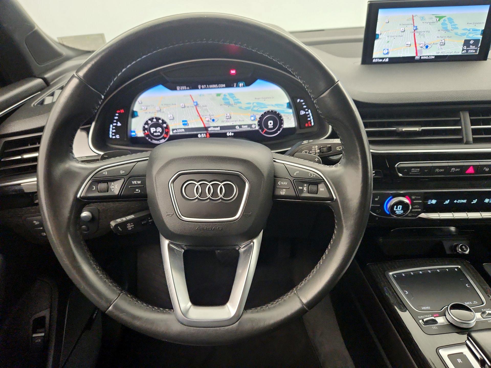 Thumbnail: 2019 Audi Q7 - 10