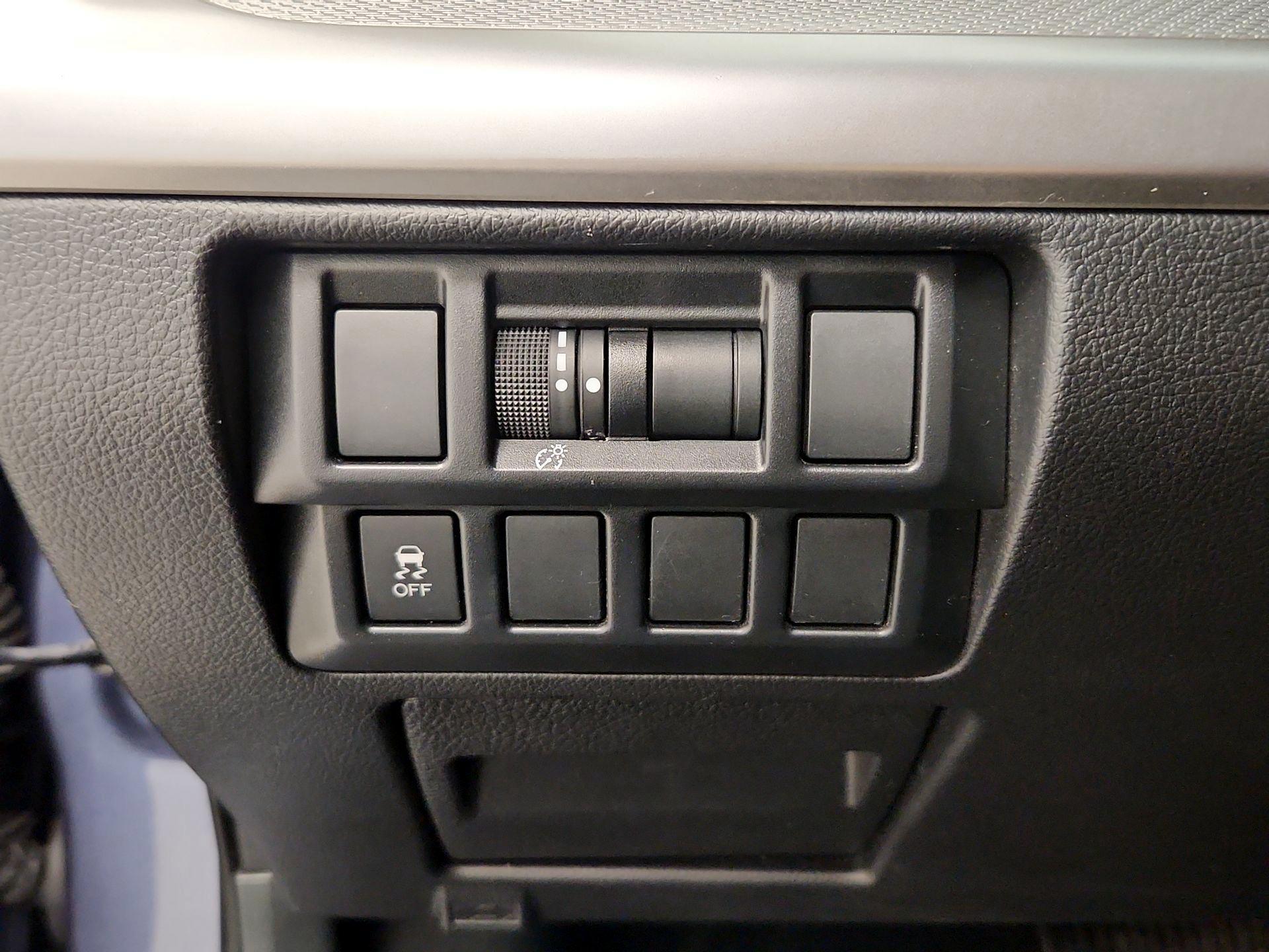 Thumbnail: 2018 Subaru Outback - 13