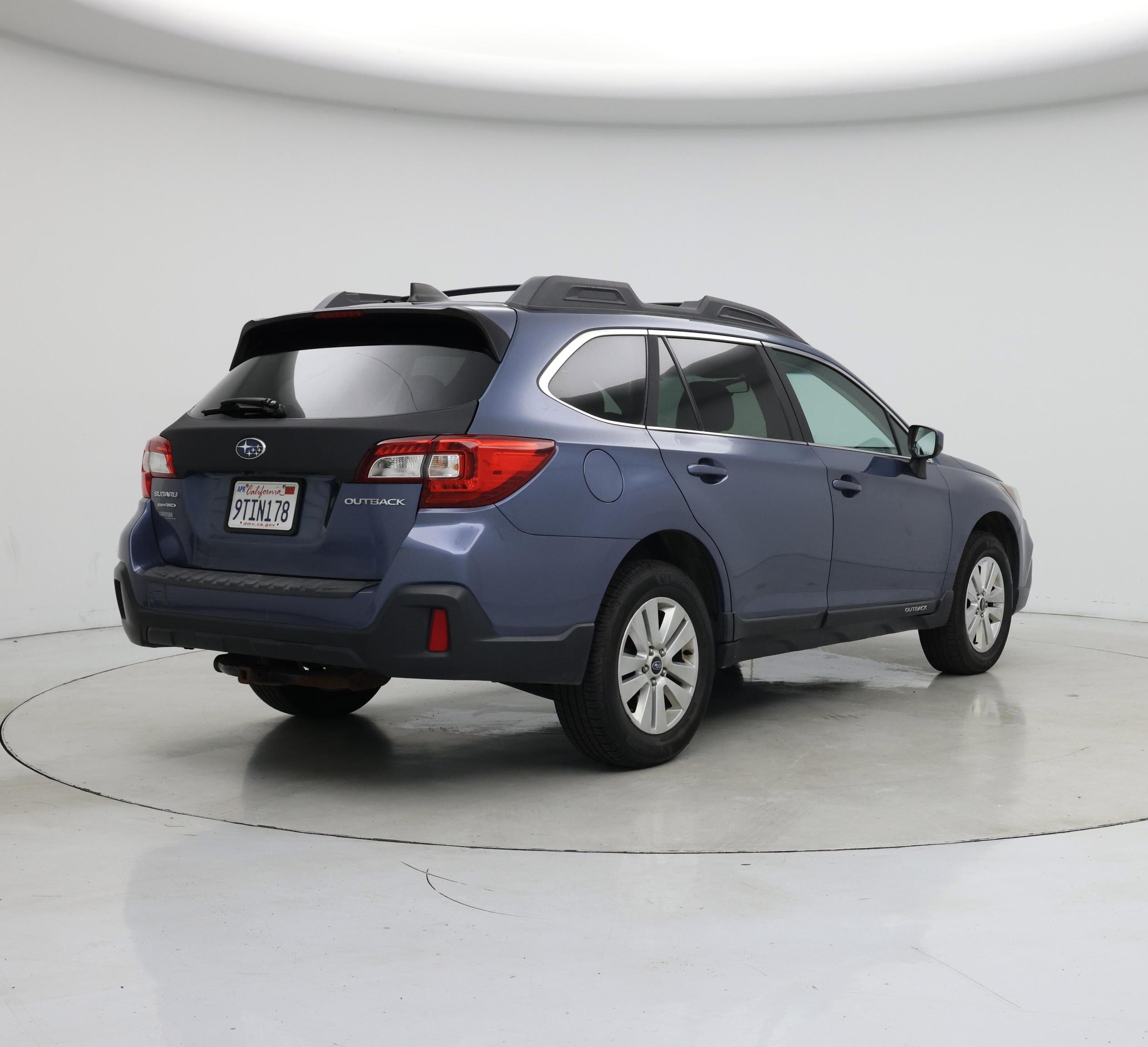 Thumbnail: 2018 Subaru Outback - 8