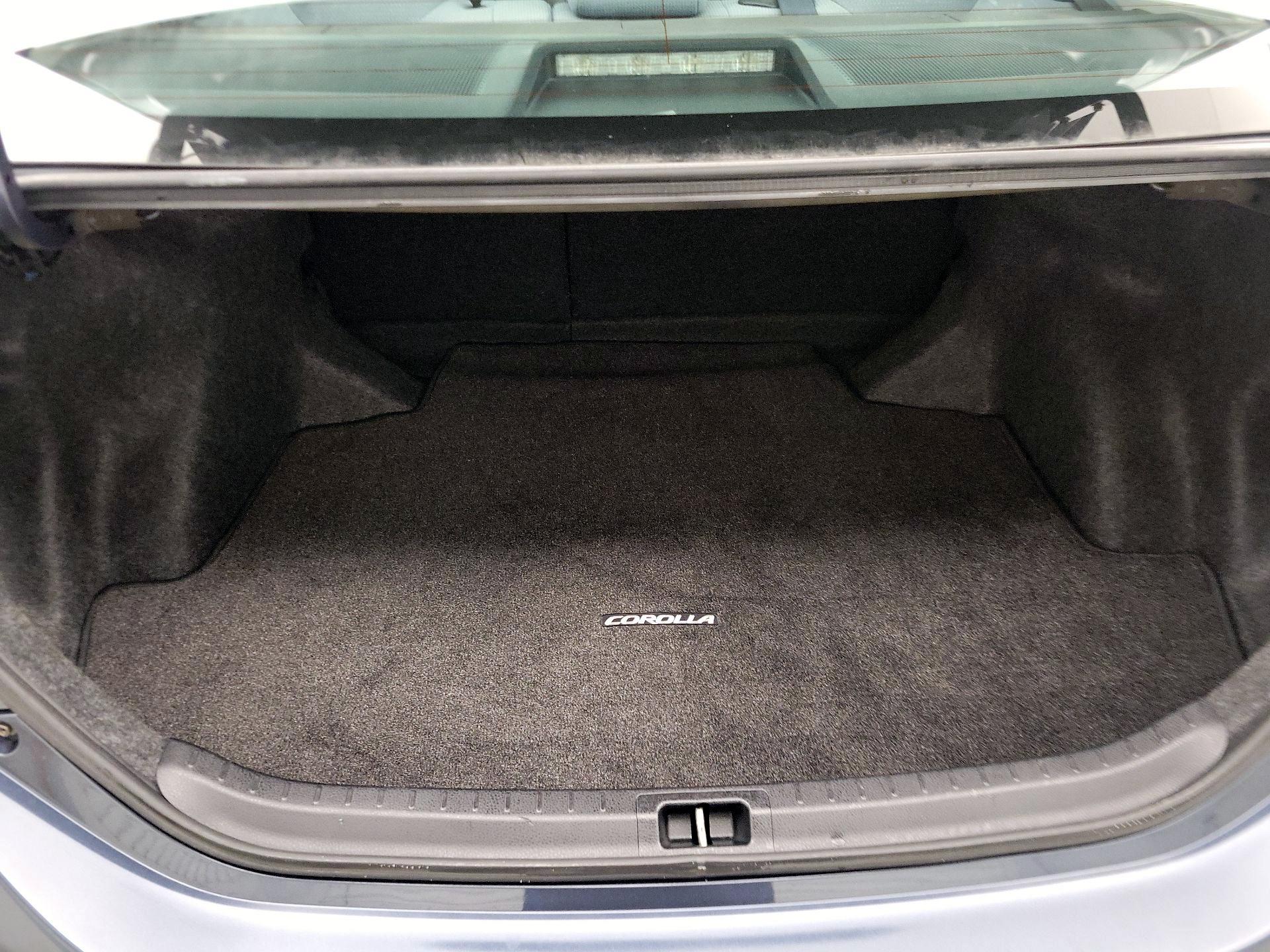 Thumbnail: 2015 Toyota Corolla - 19