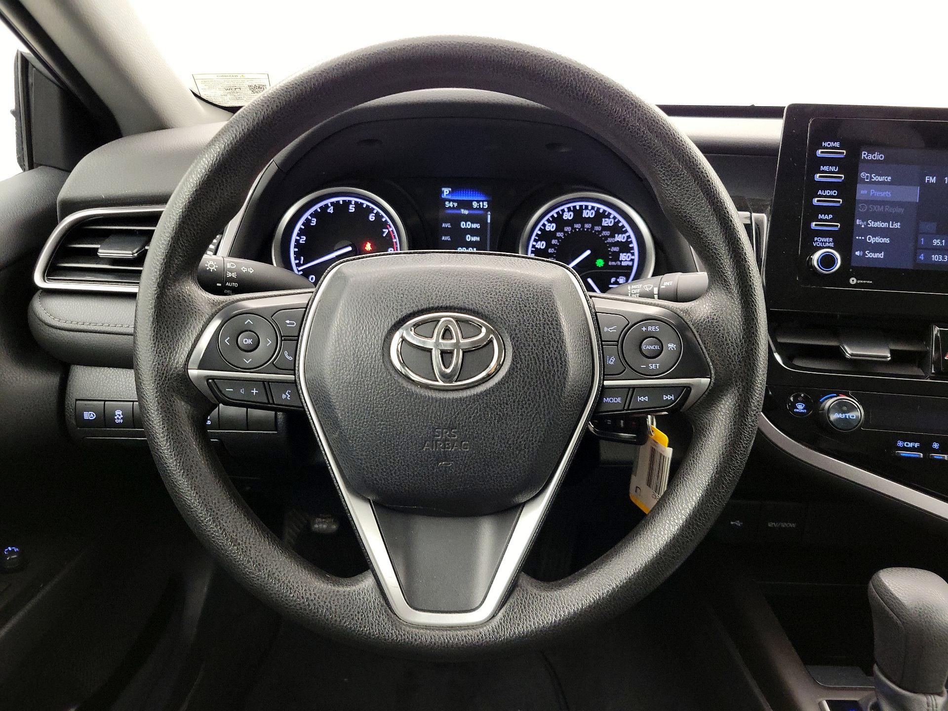 Thumbnail: 2023 Toyota Camry - 10