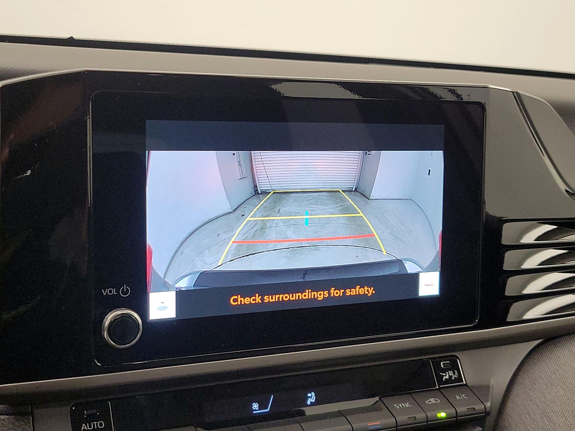 Thumbnail: 2025 Toyota Camry - 14