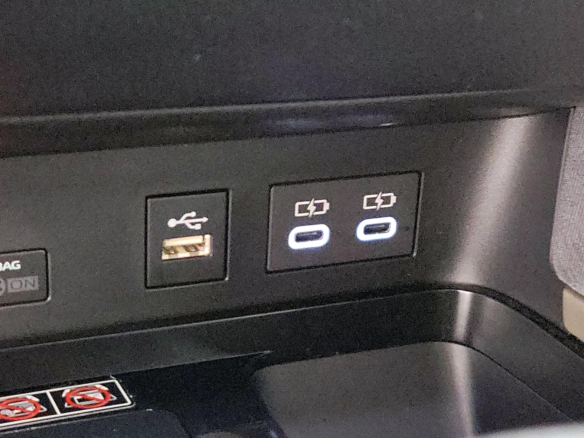 Thumbnail: 2025 Toyota Camry - 18