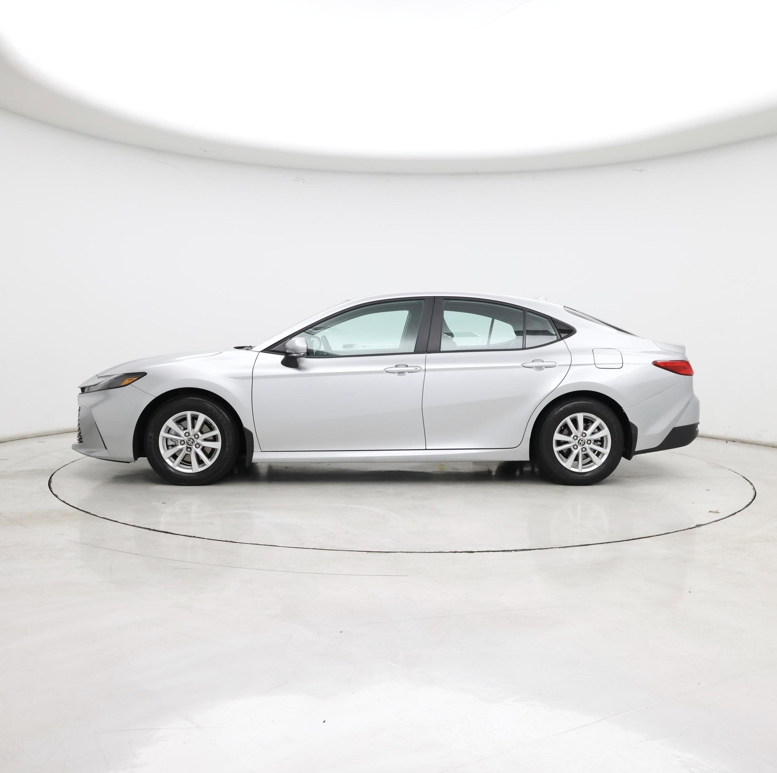 Thumbnail: 2025 Toyota Camry - 3