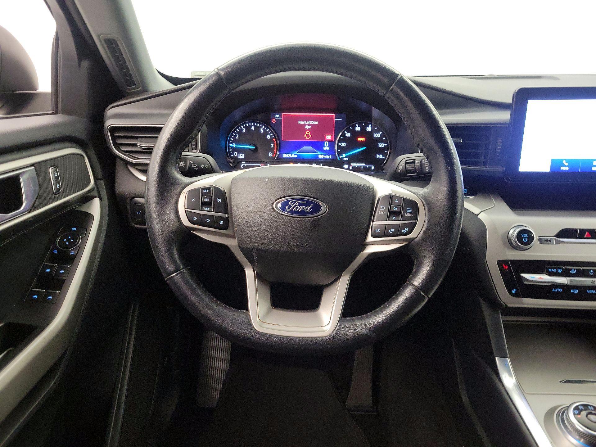 Thumbnail: 2022 Ford Explorer - 10