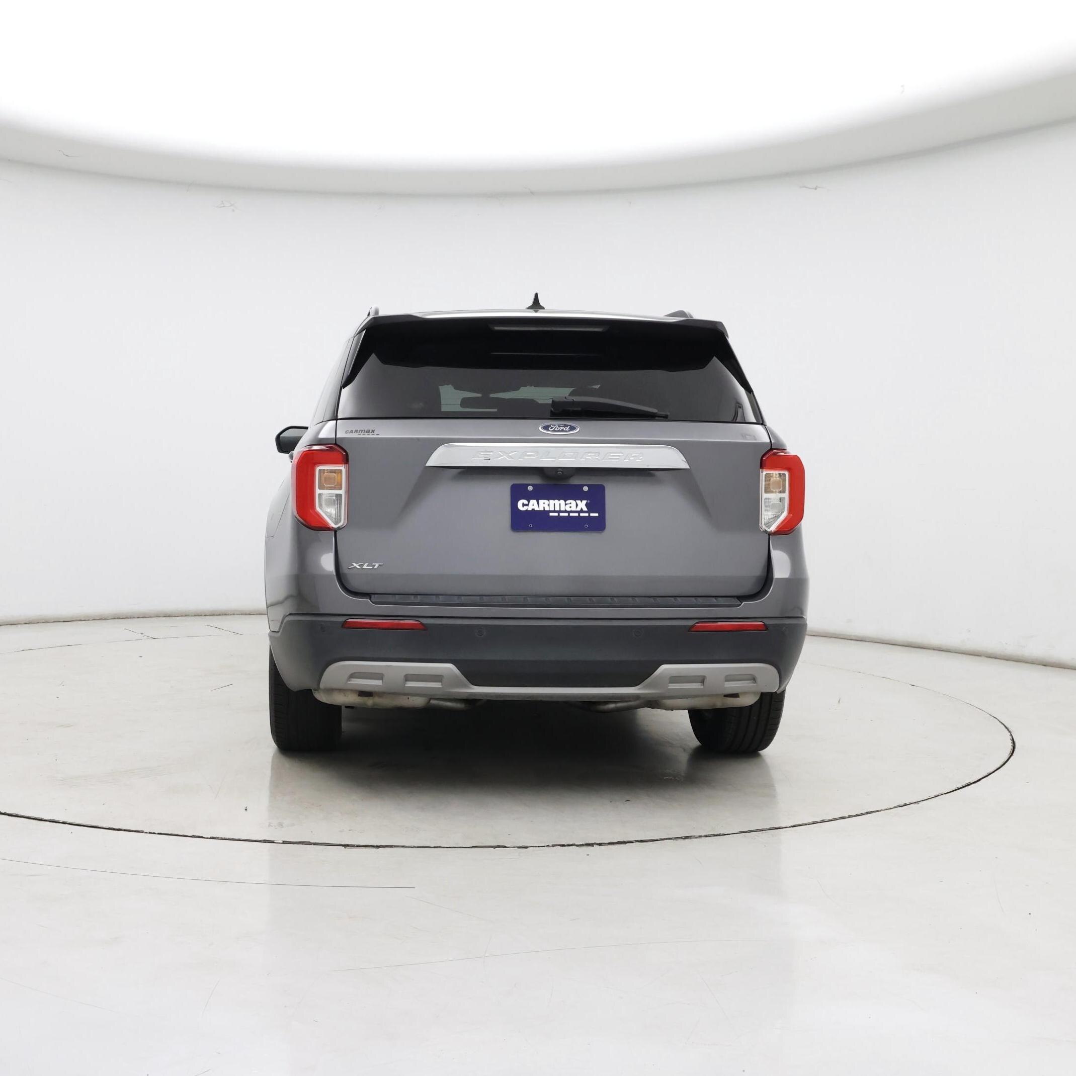 Thumbnail: 2022 Ford Explorer - 6