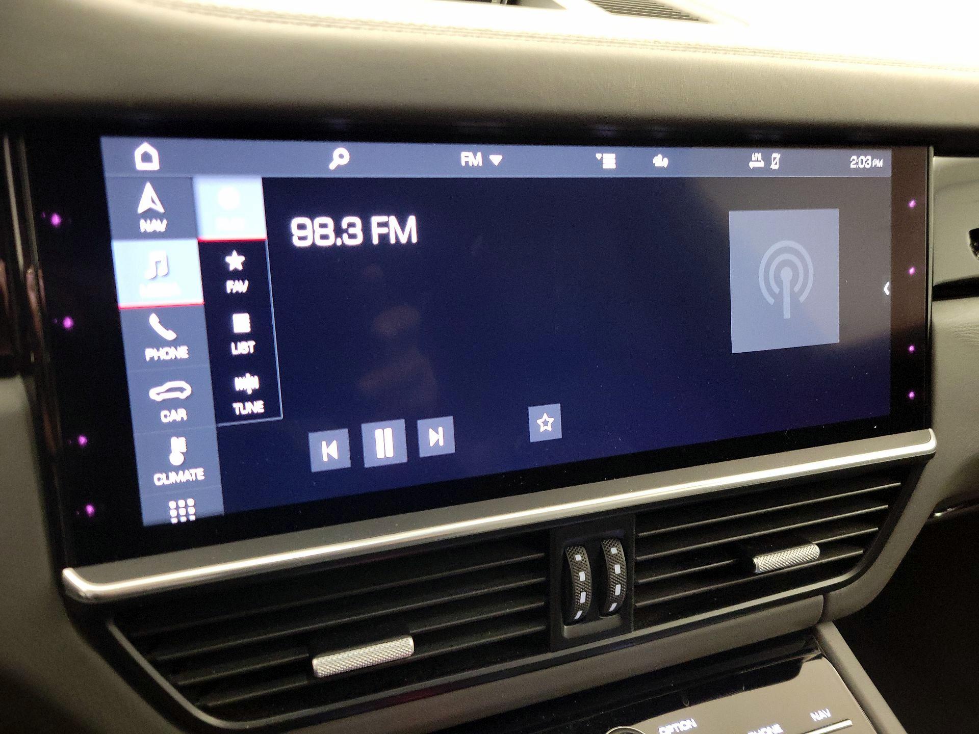 Thumbnail: 2020 Porsche Cayenne - 15