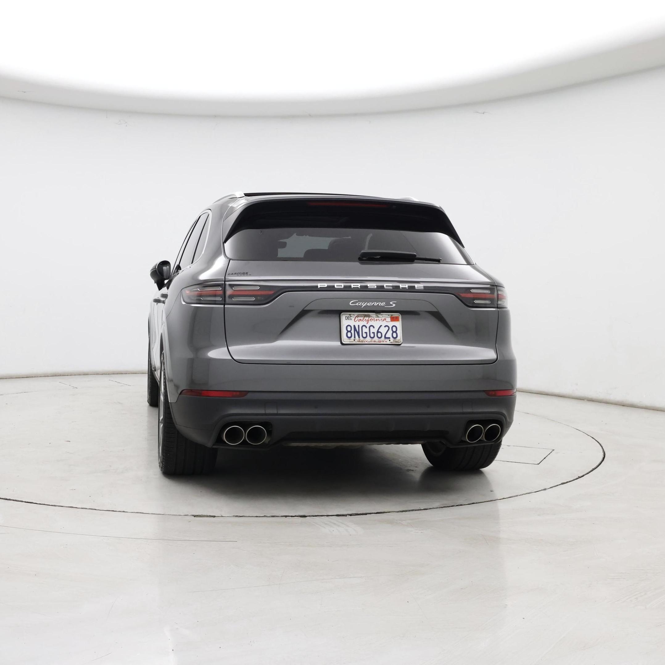 Thumbnail: 2020 Porsche Cayenne - 6