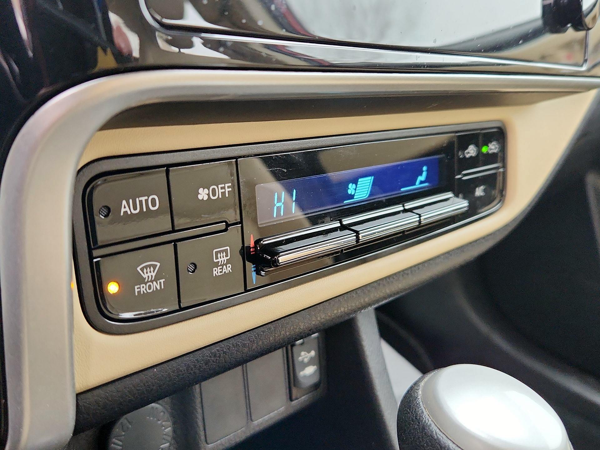 Thumbnail: 2019 Toyota Corolla - 14