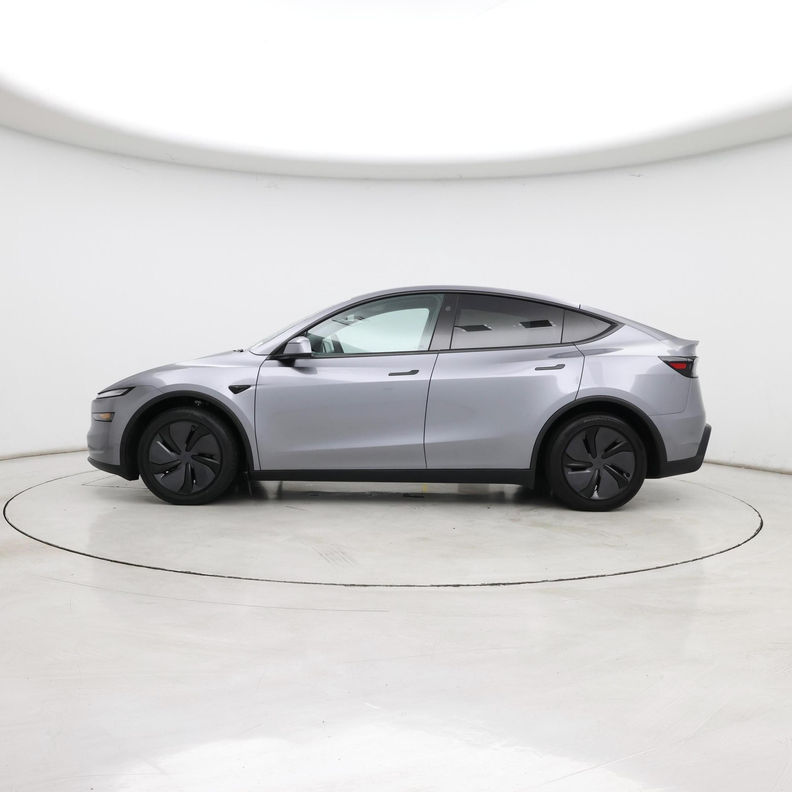 Thumbnail: 2026 Tesla Model Y - 3