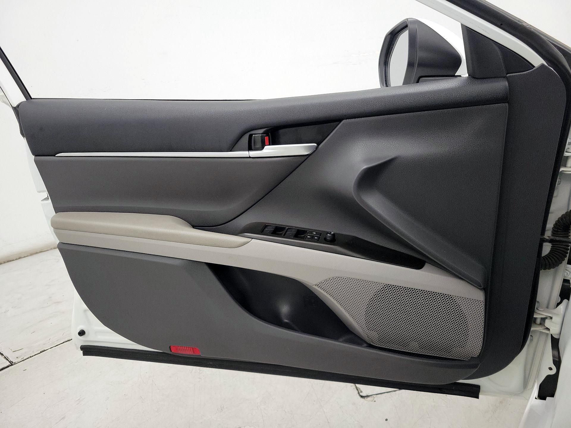 Thumbnail: 2024 Toyota Camry - 12