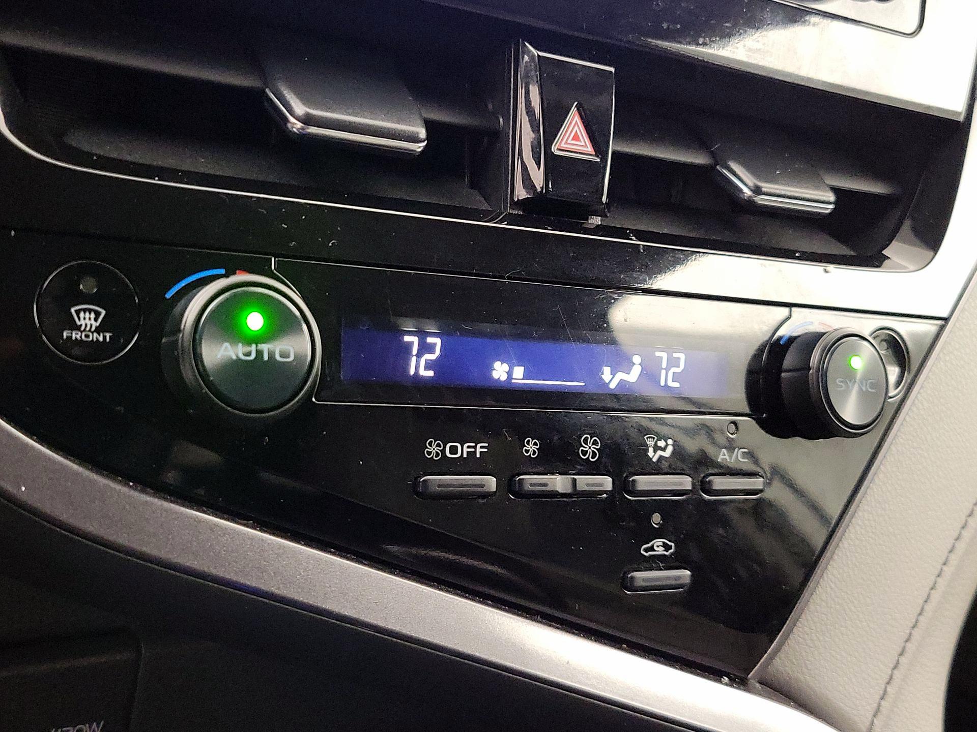 Thumbnail: 2024 Toyota Camry - 16