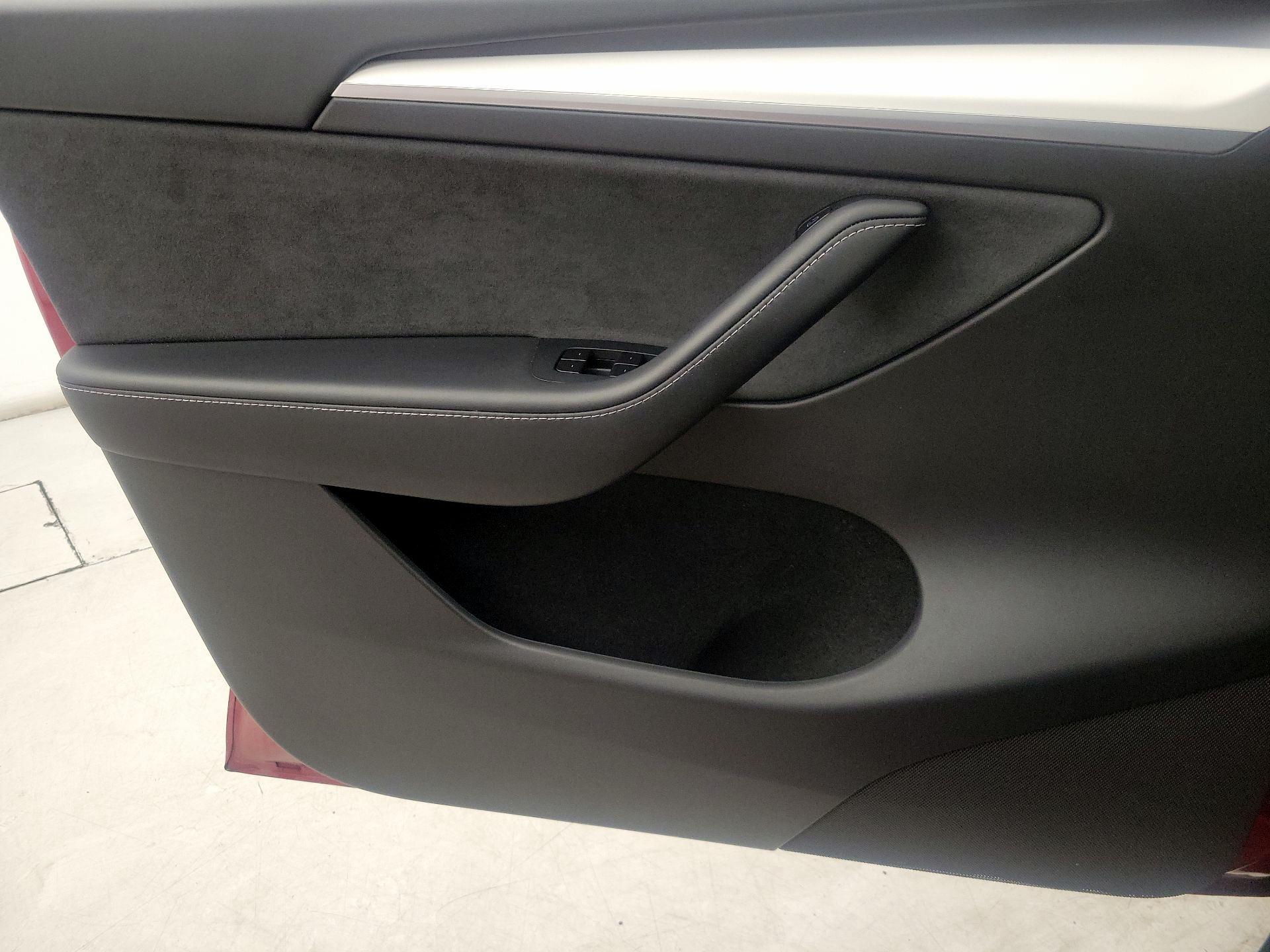 Thumbnail: 2025 Tesla Model Y - 12