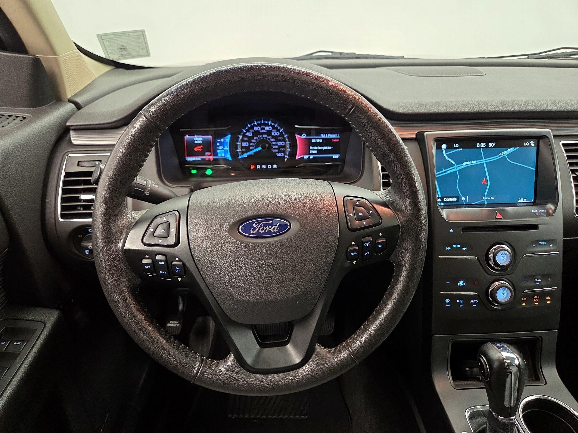 Thumbnail: 2019 Ford Flex - 10