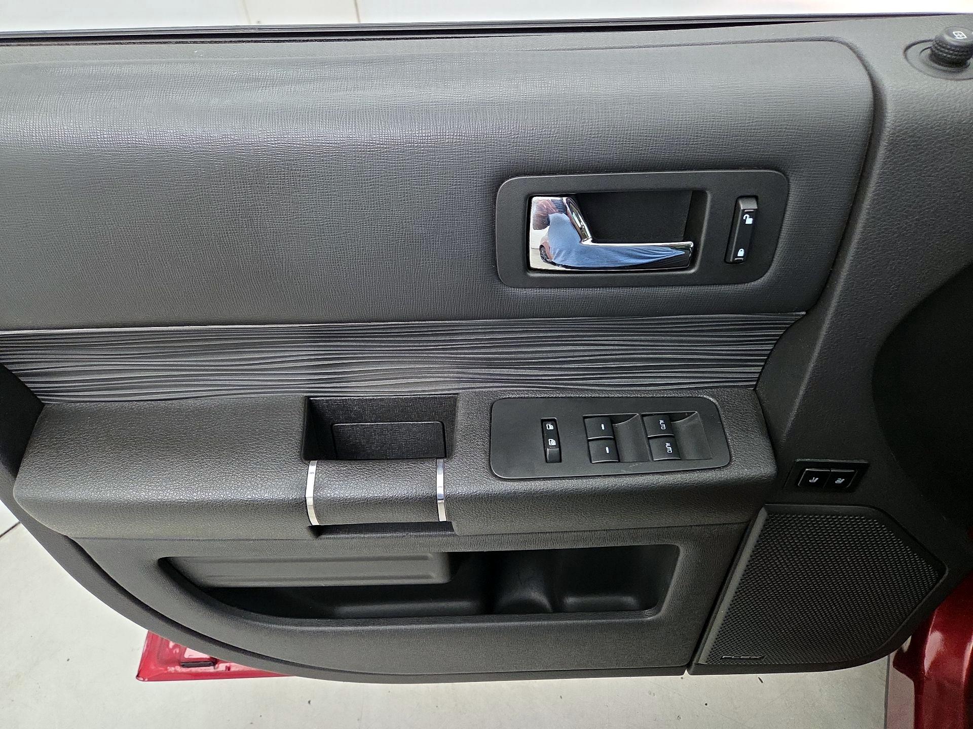 Thumbnail: 2019 Ford Flex - 12