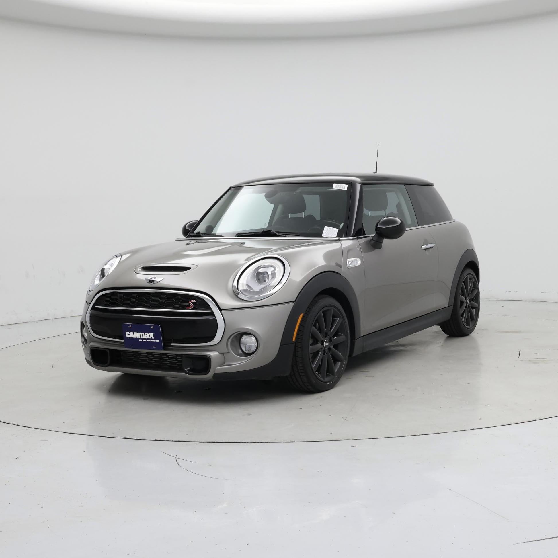Thumbnail: 2016 MINI Cooper Hardtop - 4