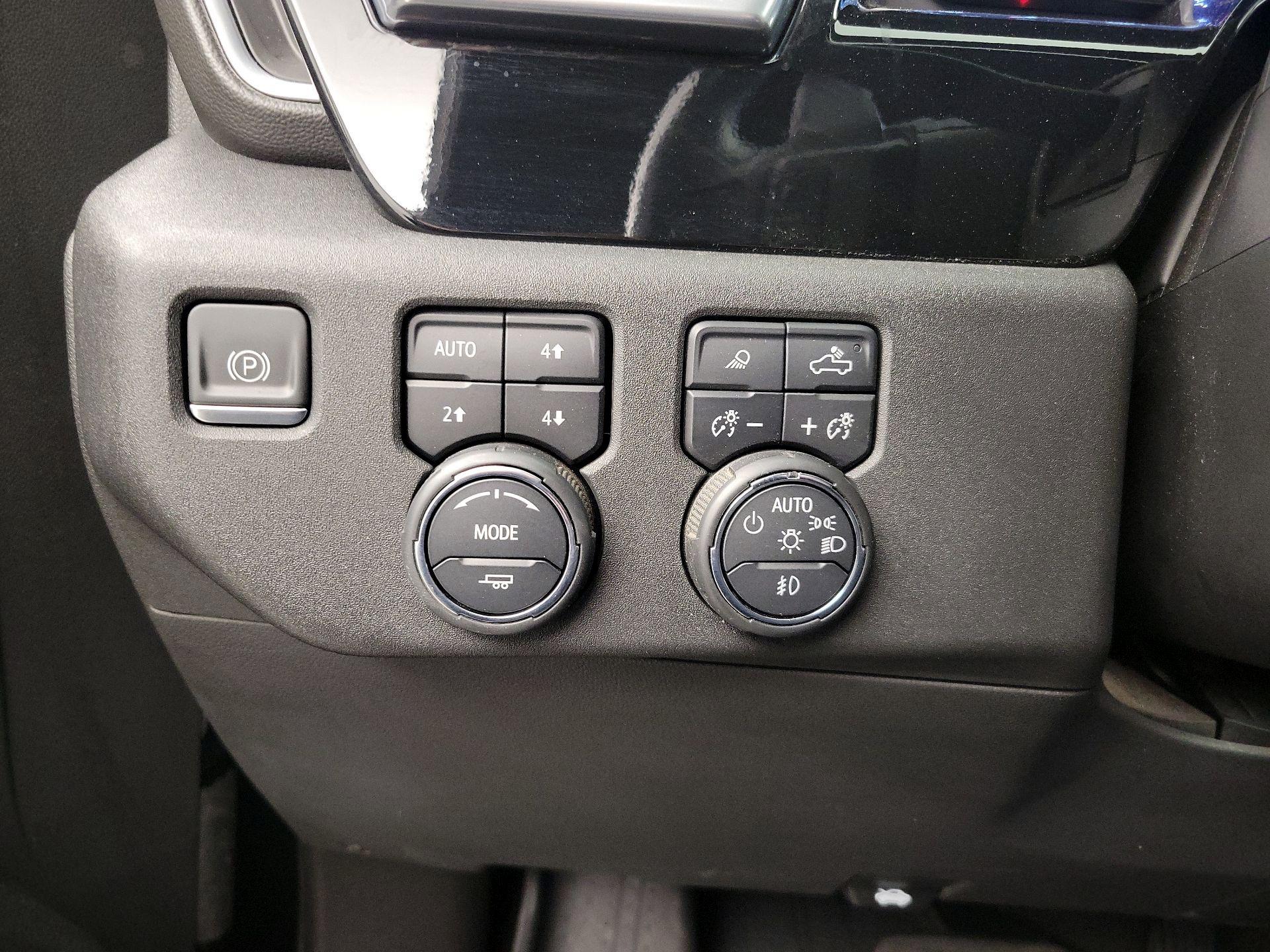 Thumbnail: 2023 Chevrolet Silverado 1500 - 13