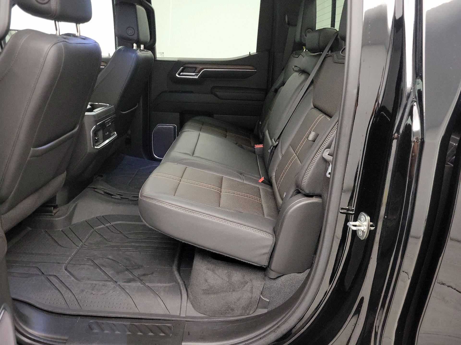 Thumbnail: 2023 Chevrolet Silverado 1500 - 20