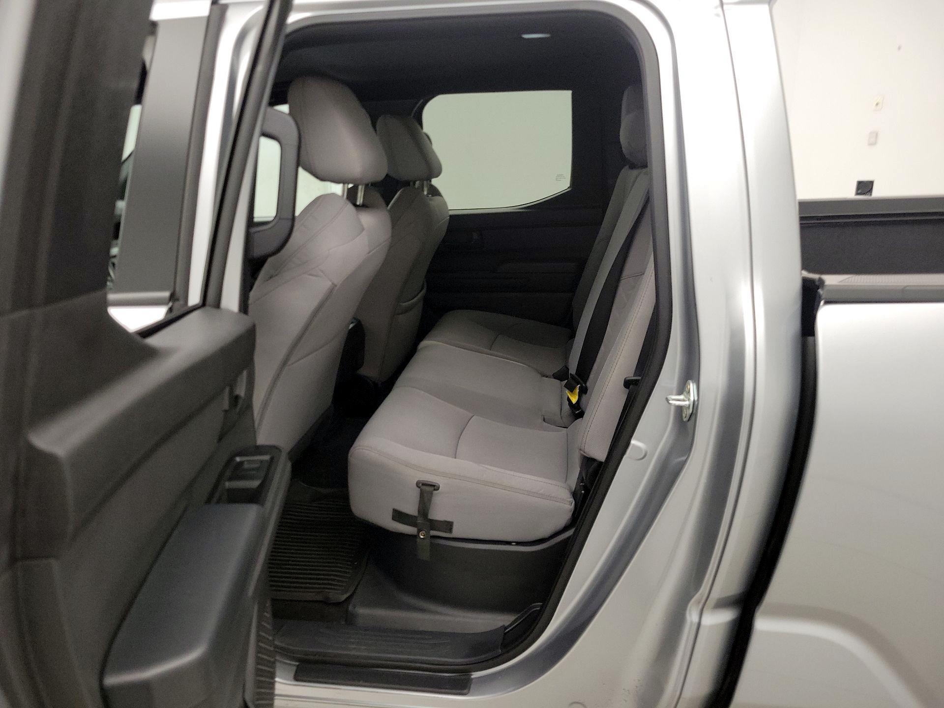 Thumbnail: 2024 Toyota Tacoma - 19