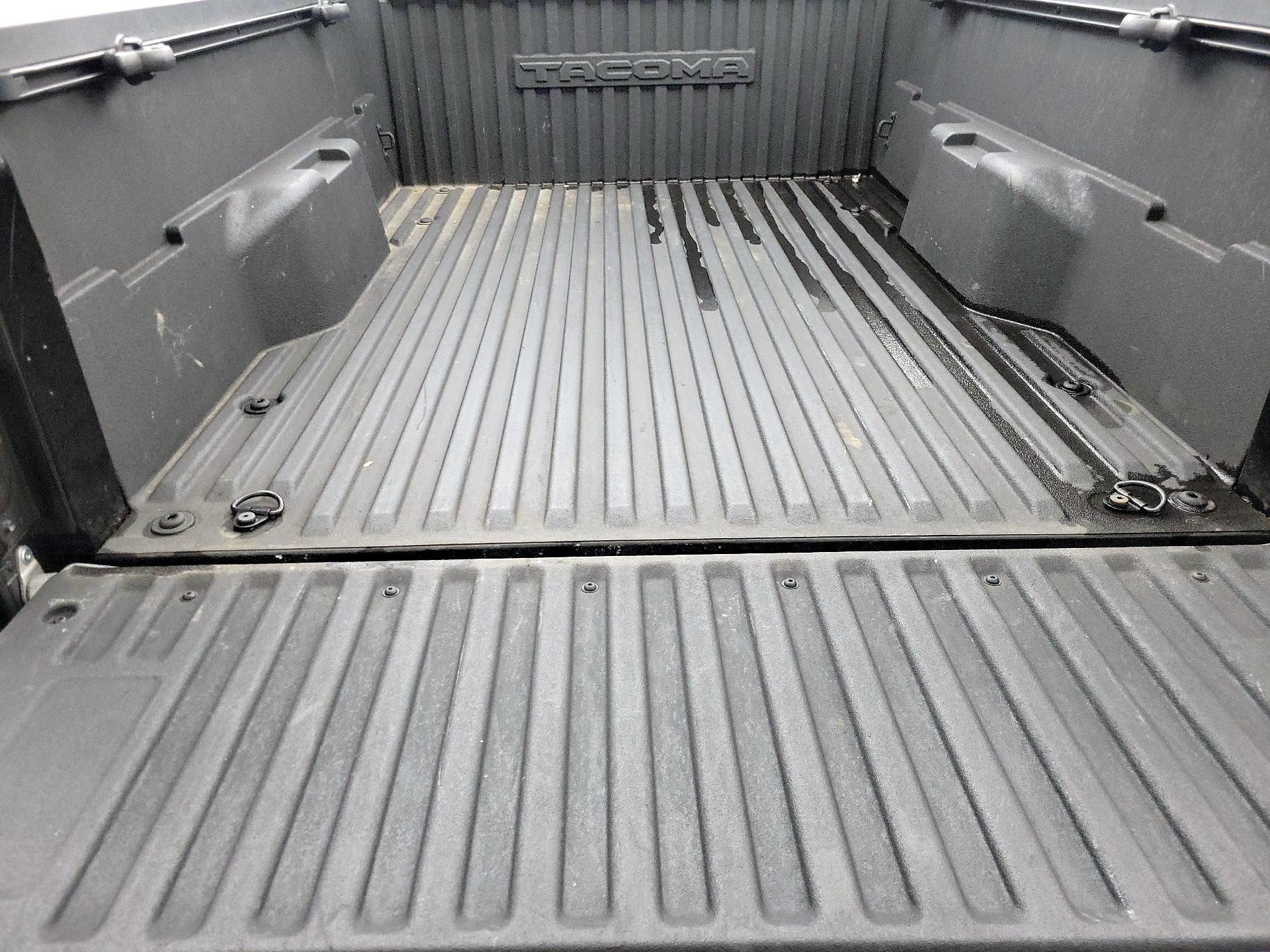 Thumbnail: 2024 Toyota Tacoma - 20