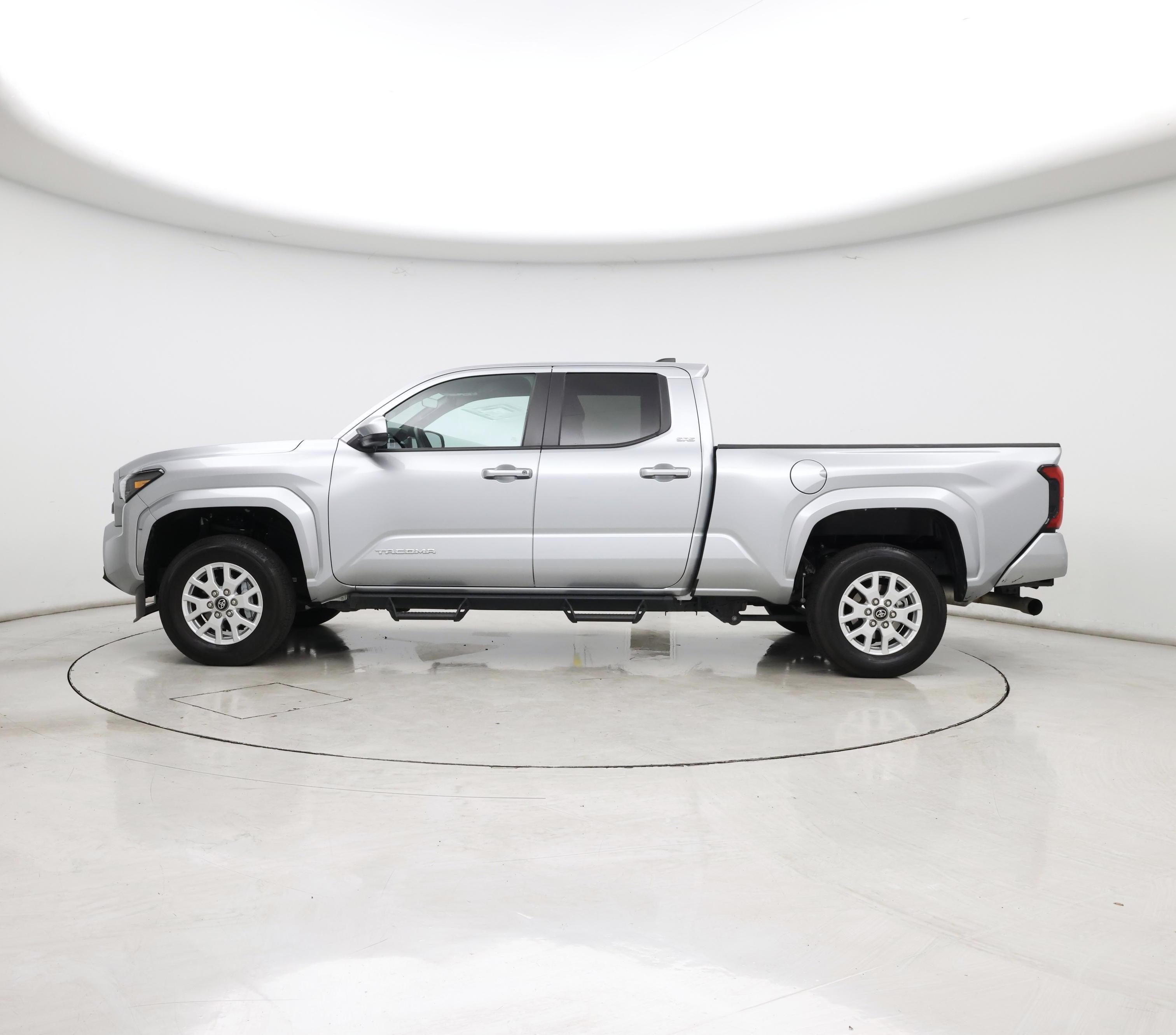 Thumbnail: 2024 Toyota Tacoma - 3