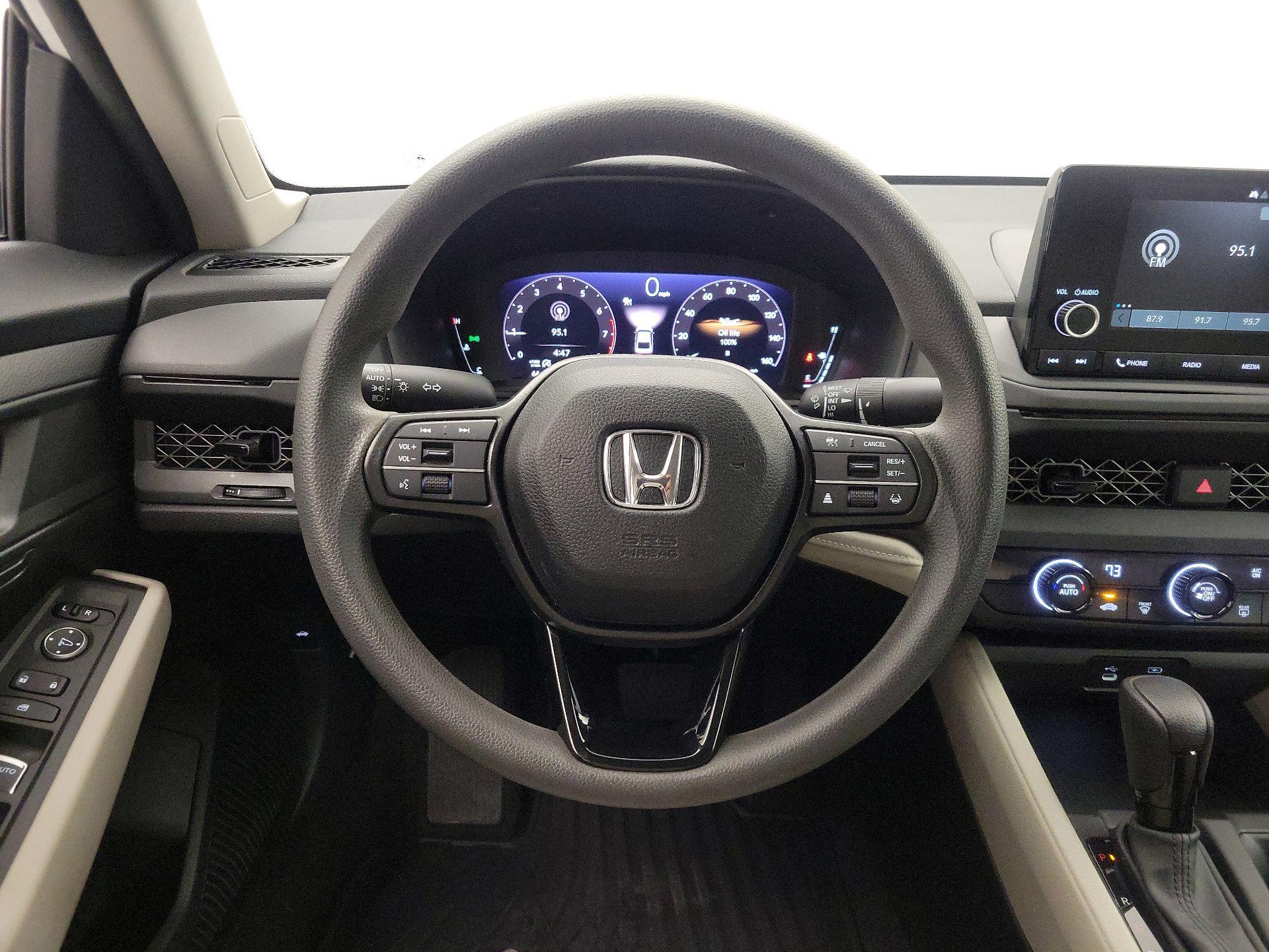 Thumbnail: 2024 Honda Accord - 10