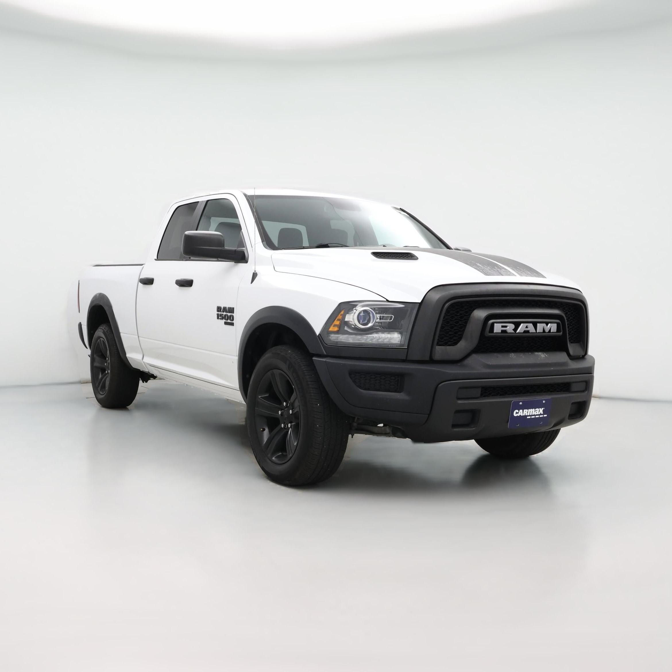 Thumbnail: 2021 RAM 1500 Classic - 1
